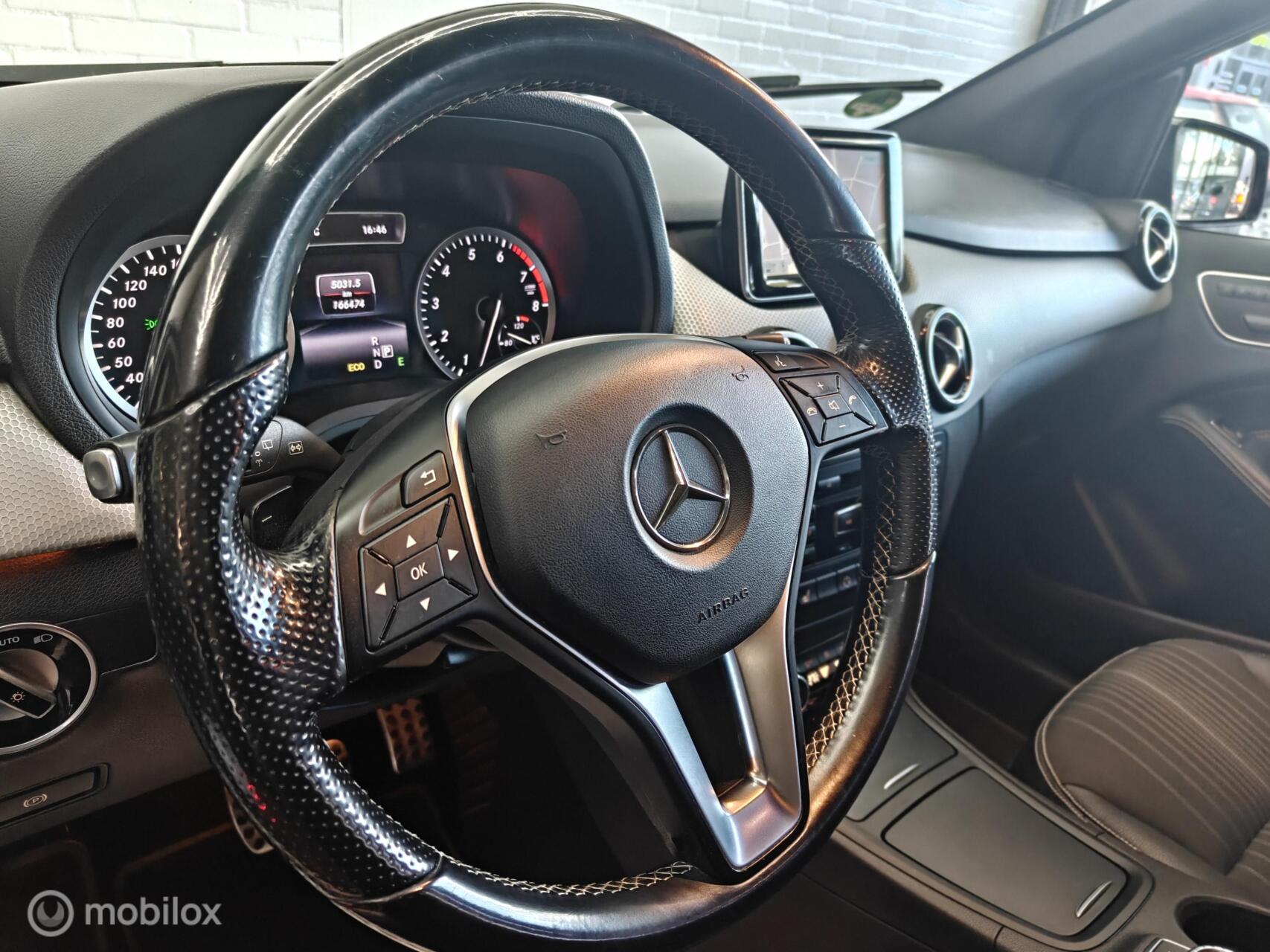 Foto van Mercedes-Benz B 200