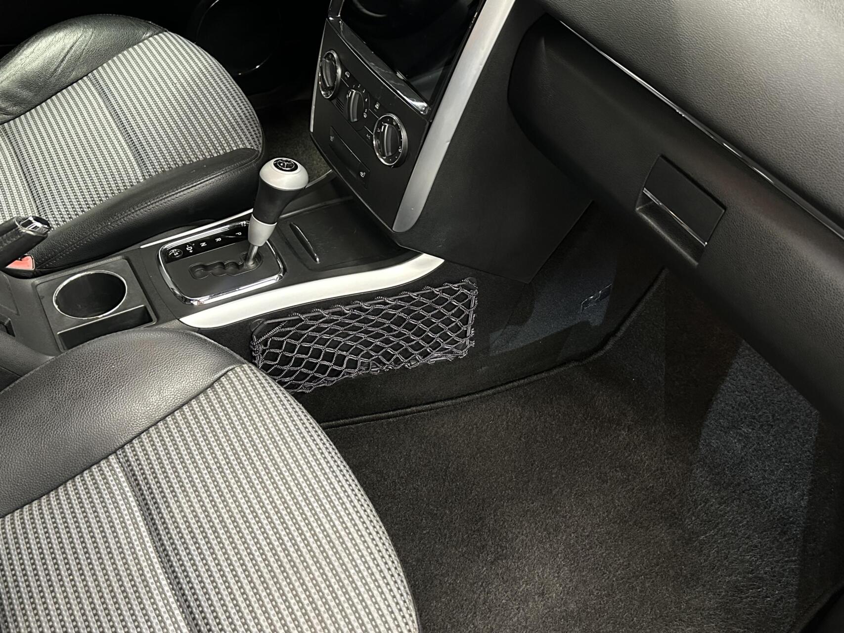 Foto van Mercedes-Benz B 200