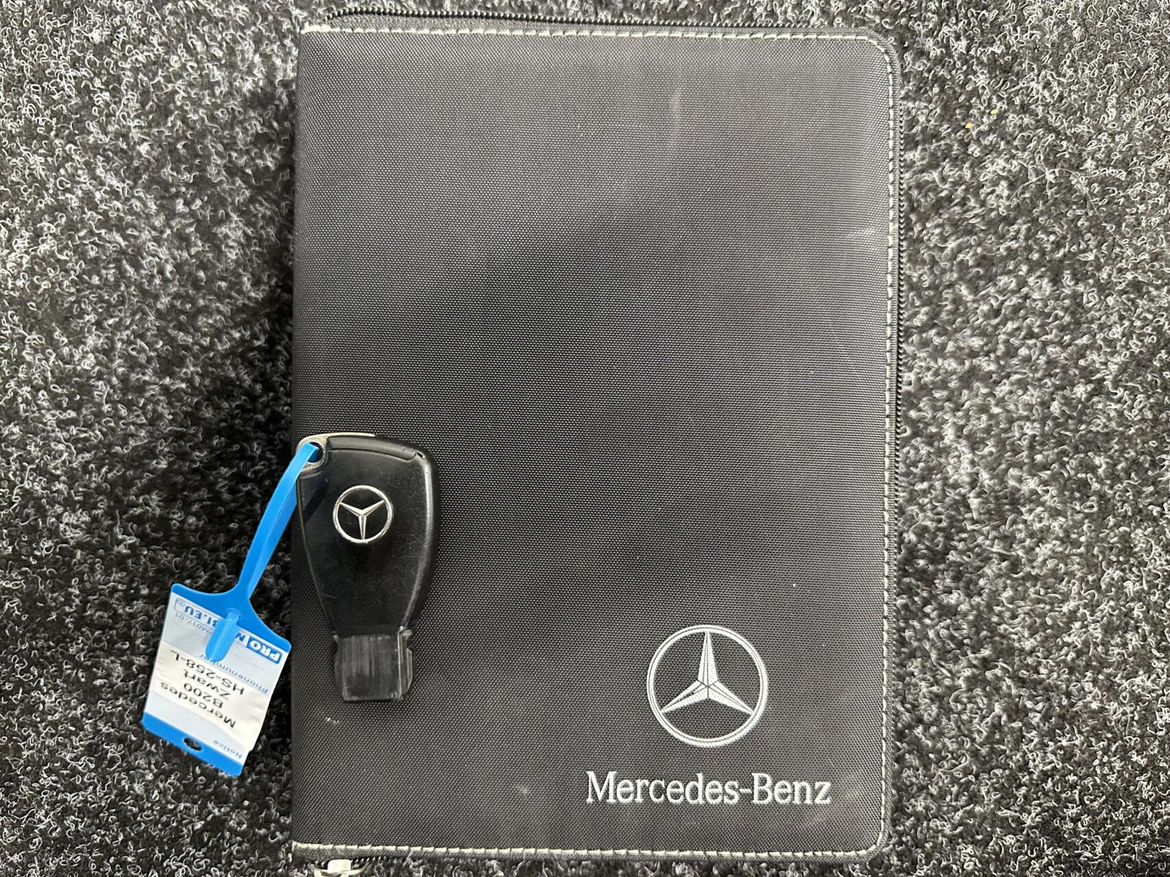 Foto van Mercedes-Benz B 200