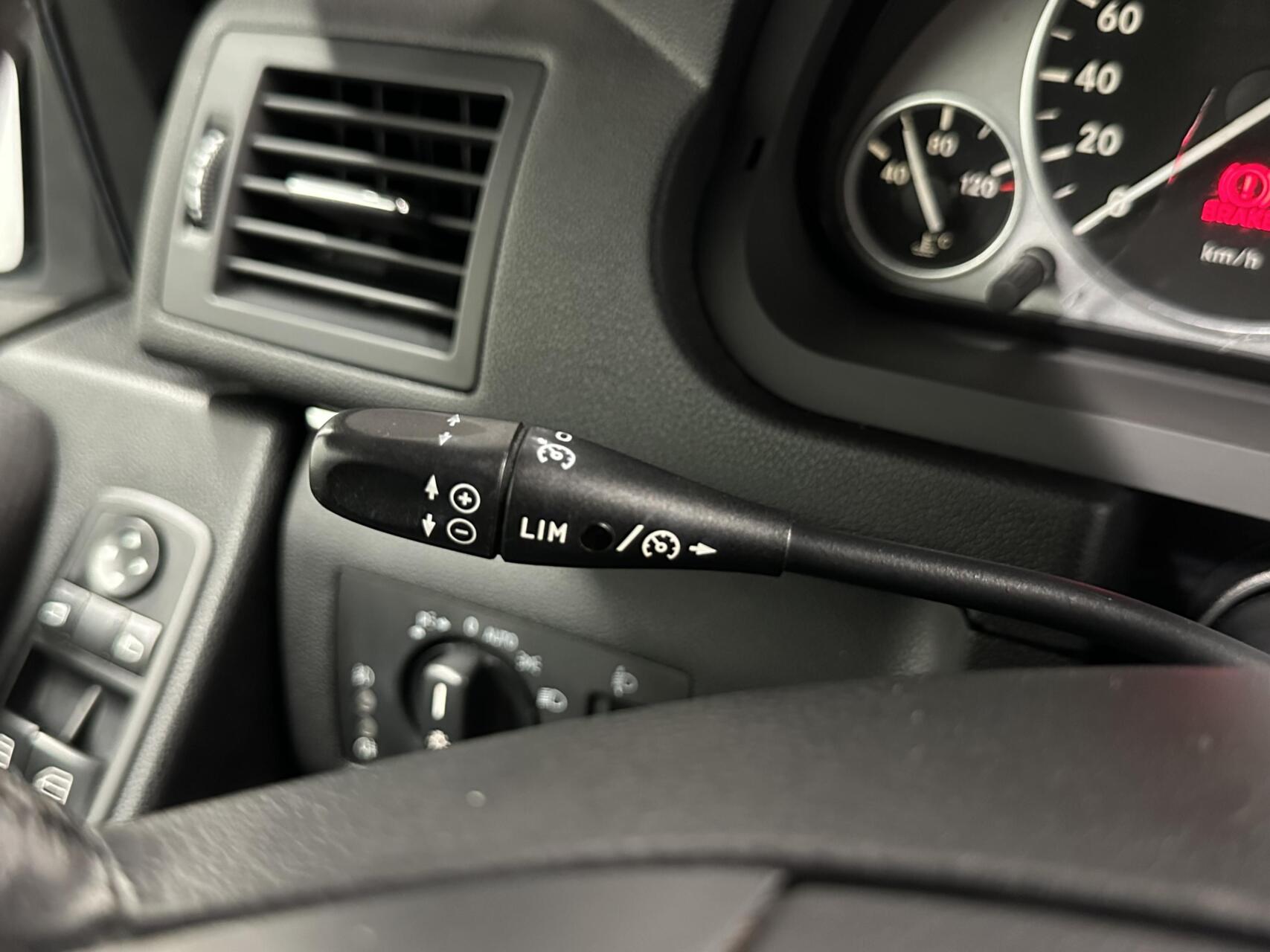 Foto van Mercedes-Benz B 200