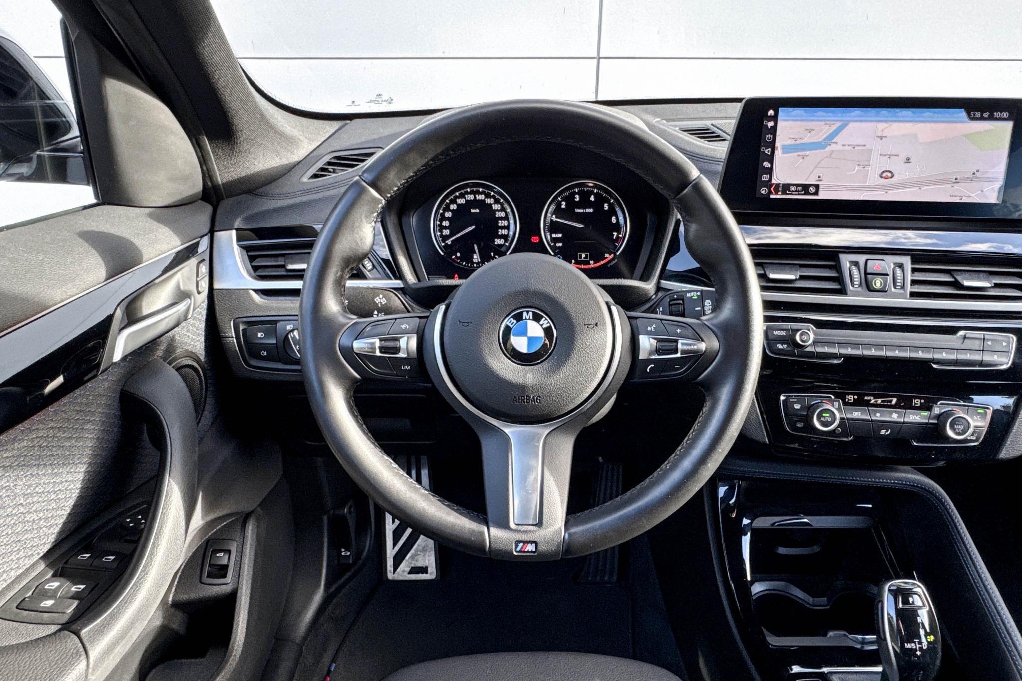 Foto van BMW X1 Sdrive18i