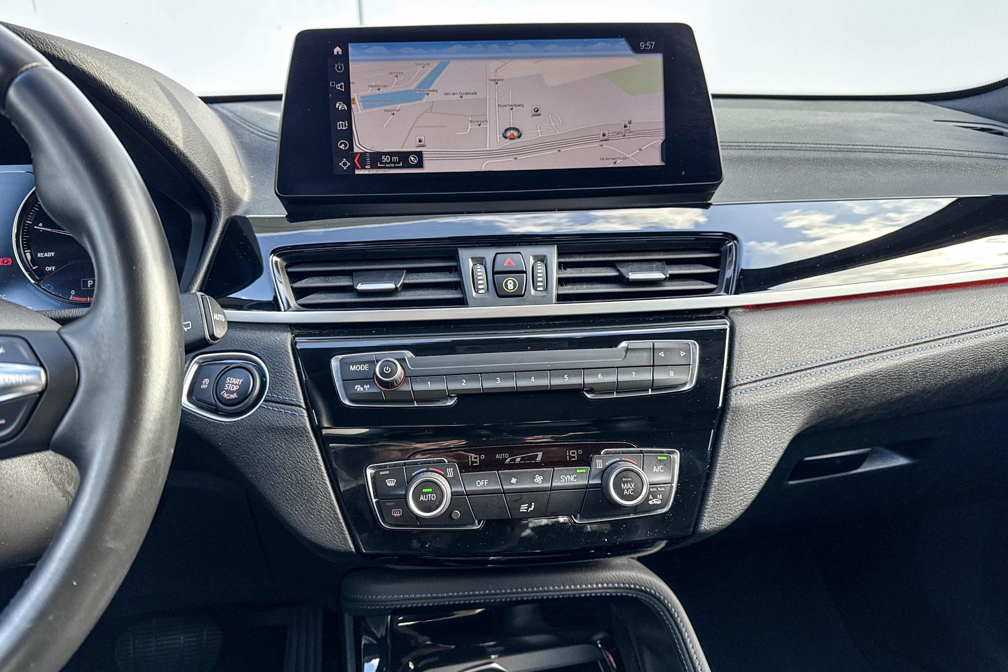 Foto van BMW X1 Sdrive18i