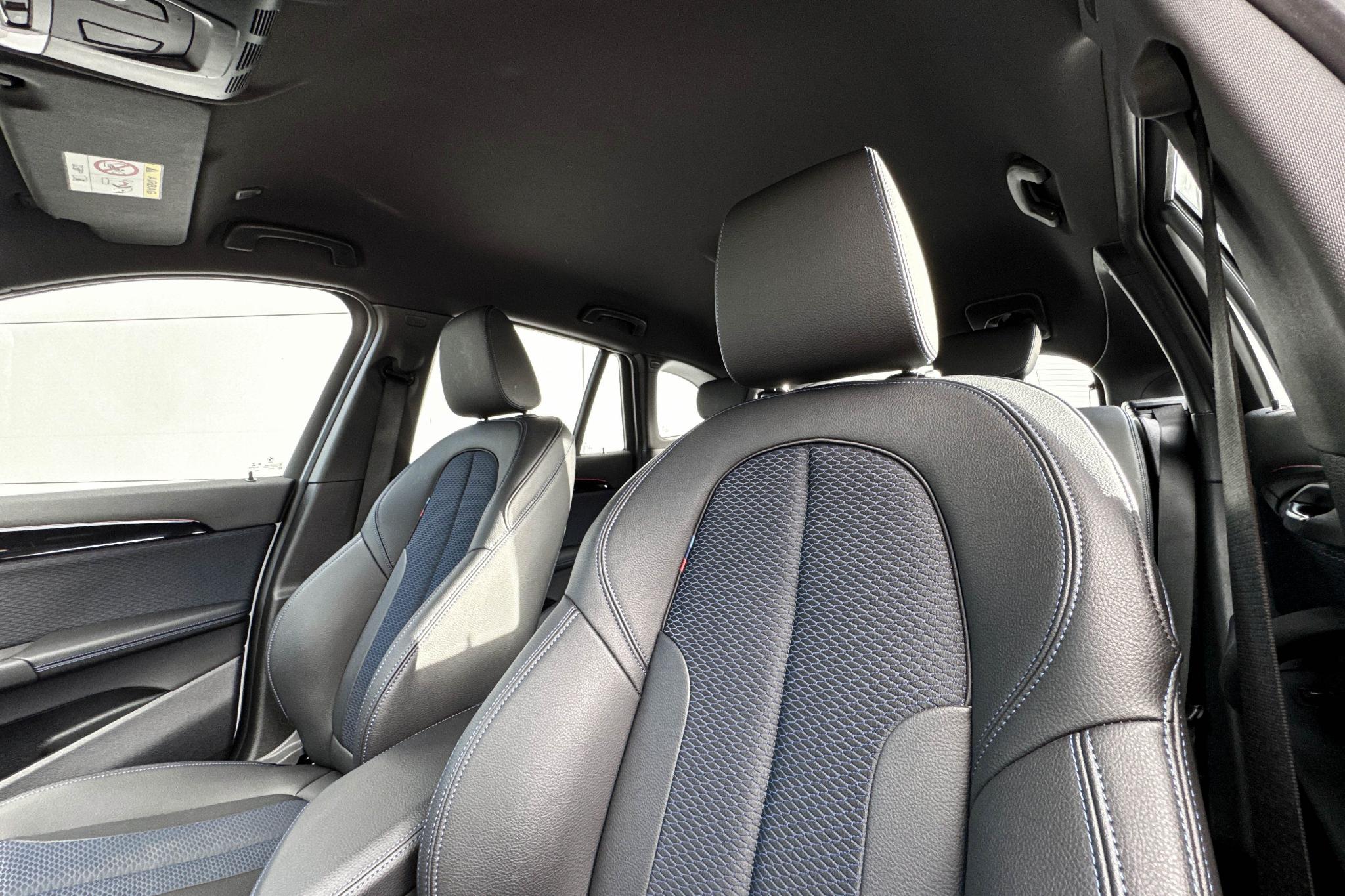 Foto van BMW X1 Sdrive18i