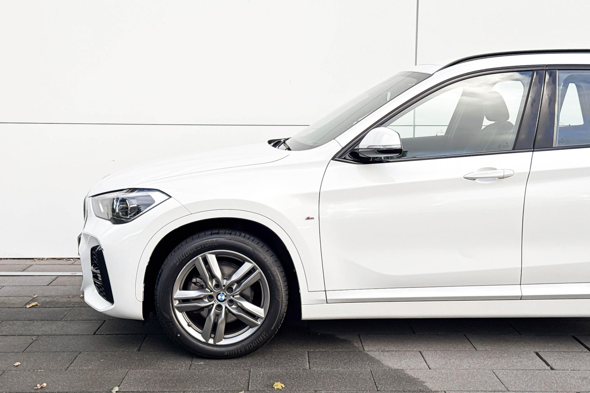 Foto van BMW X1 Sdrive18i