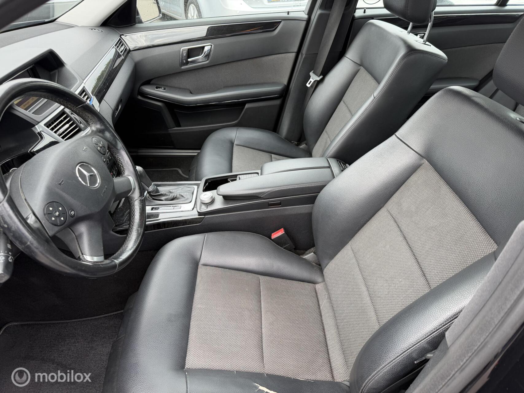 Foto van Mercedes-Benz E 200 Cgi