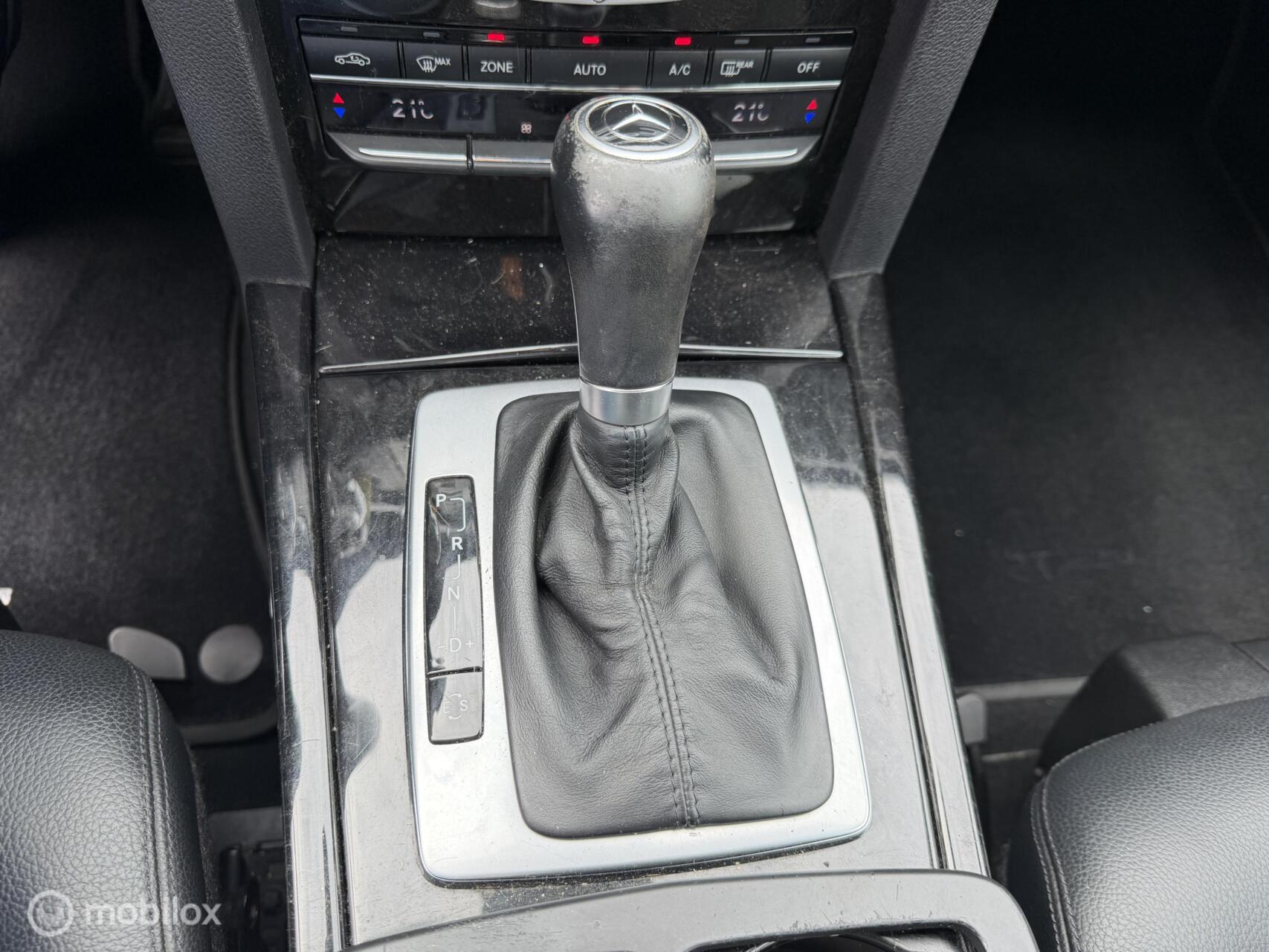 Foto van Mercedes-Benz E 200 Cgi