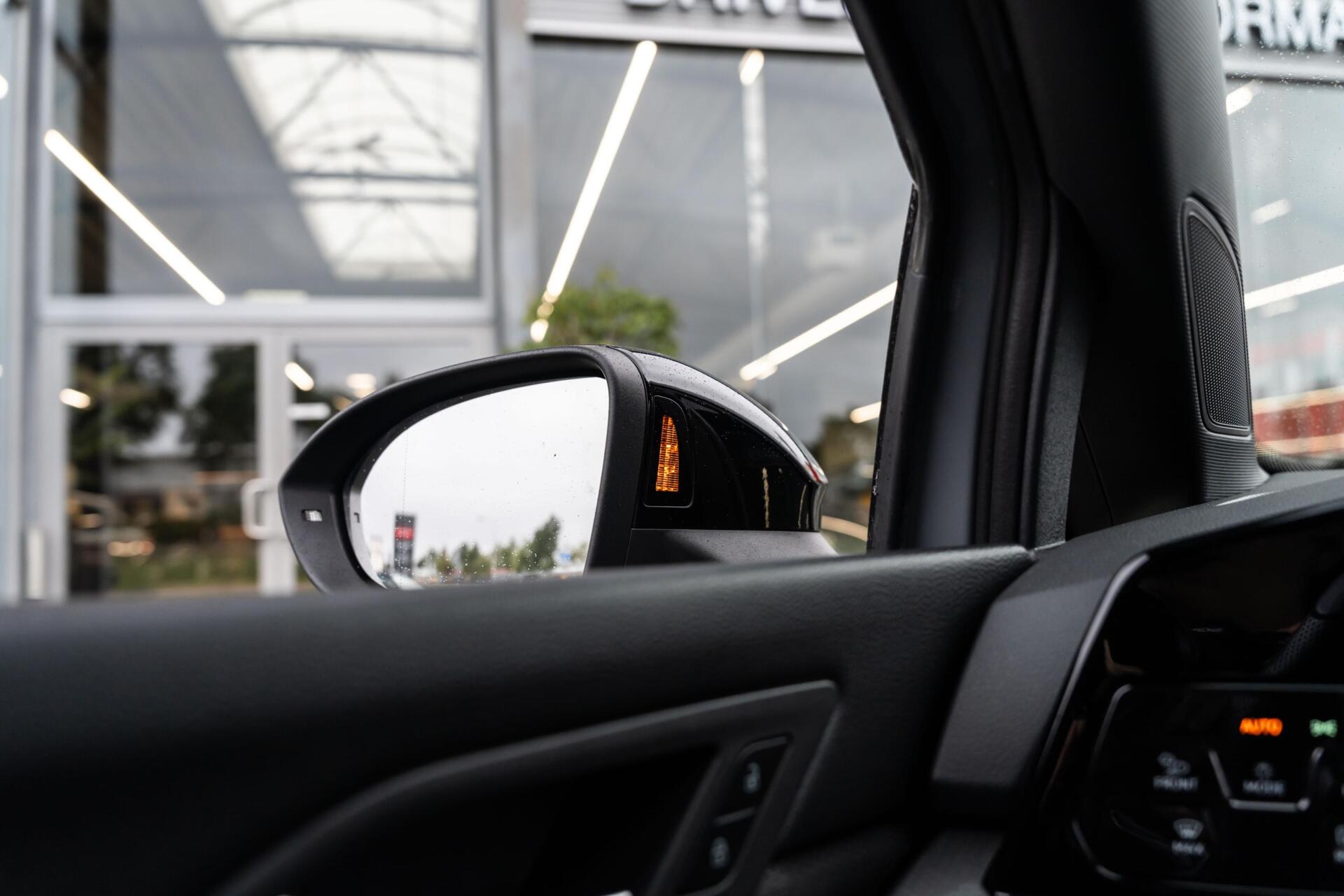 Foto van Volkswagen Golf GTE