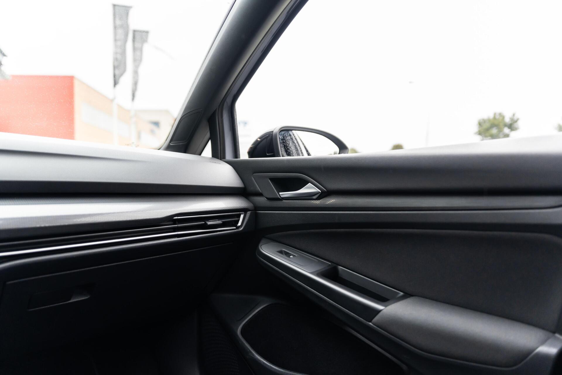 Foto van Volkswagen Golf GTE