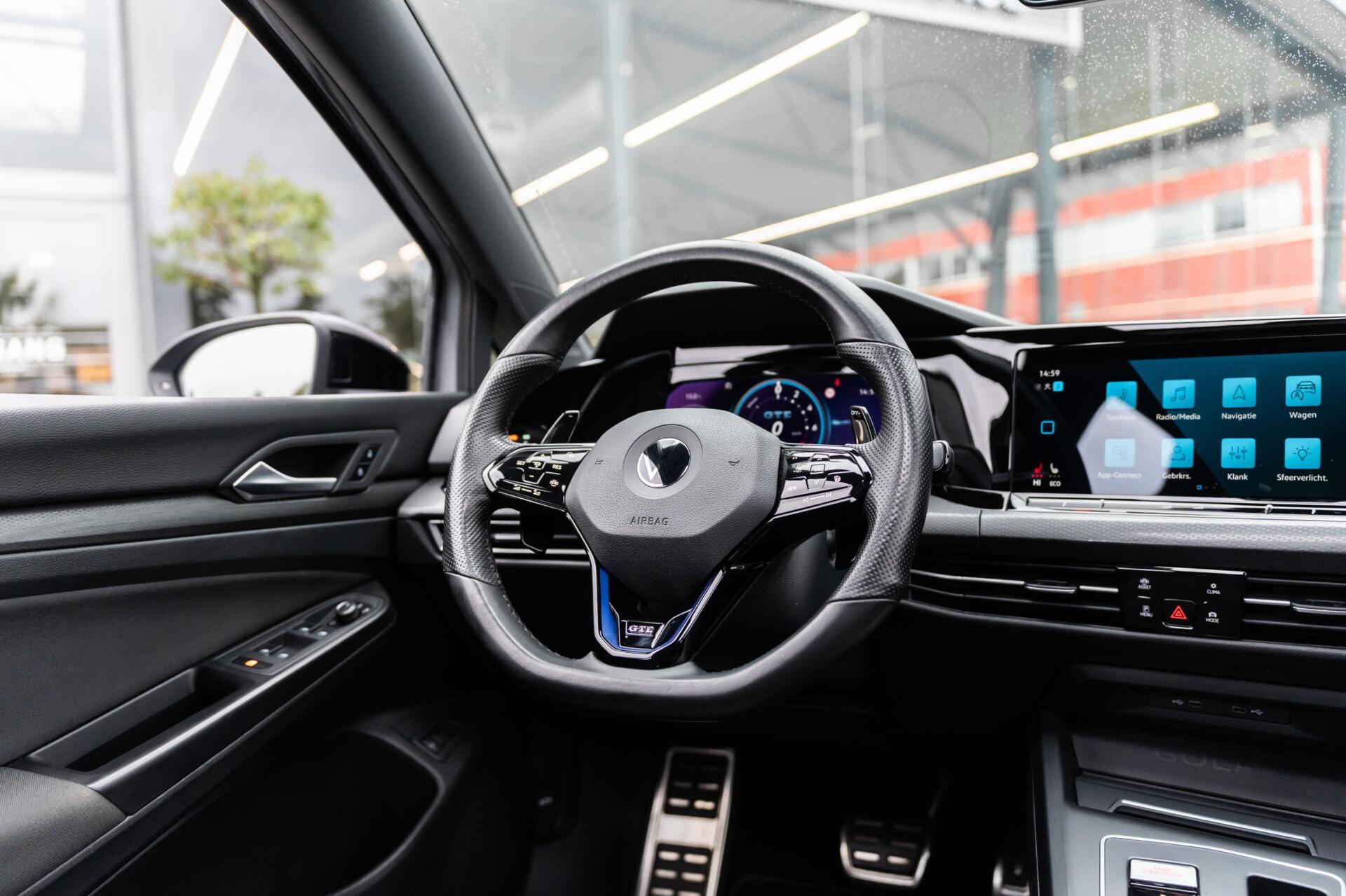 Foto van Volkswagen Golf GTE