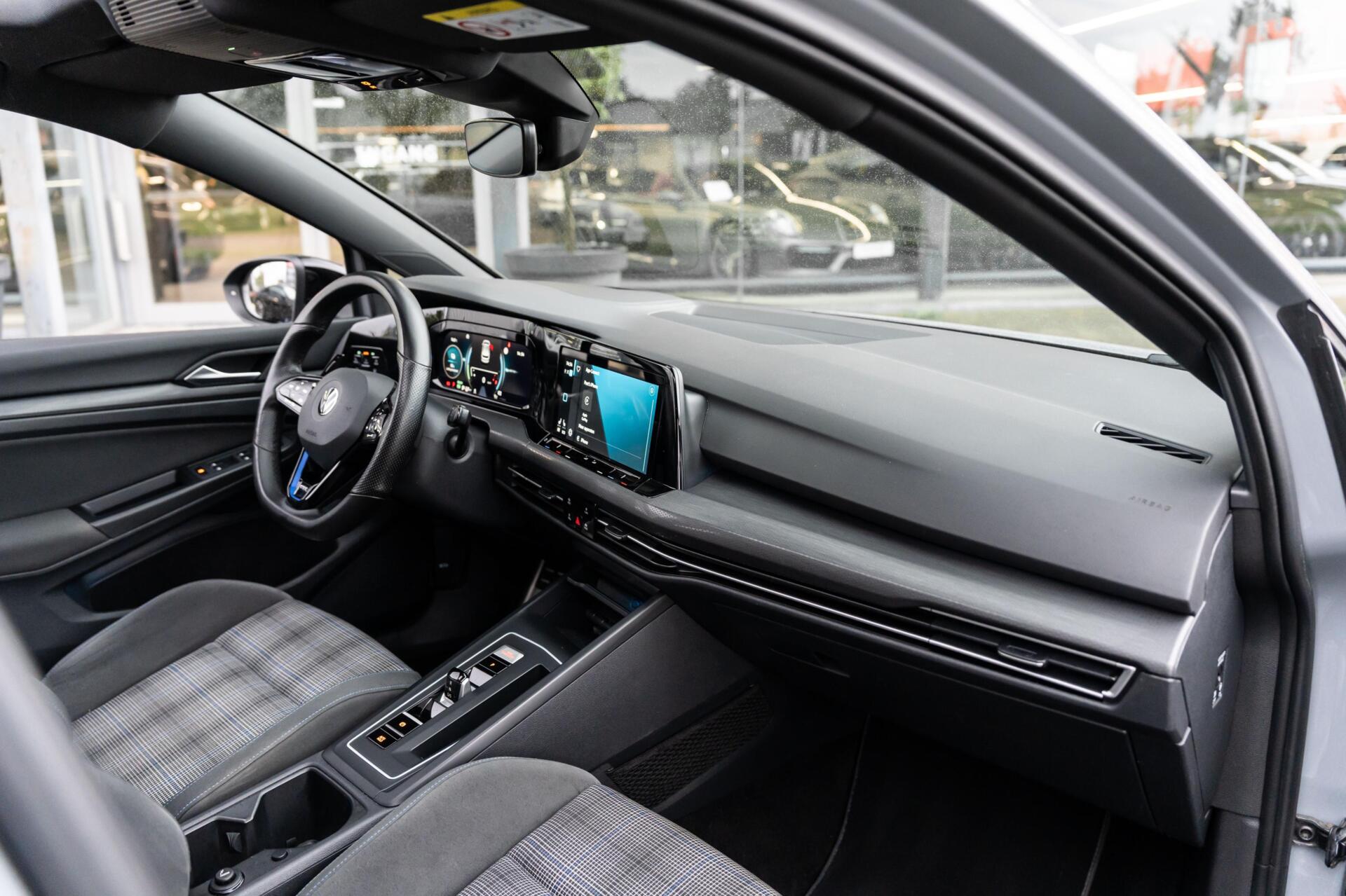Foto van Volkswagen Golf GTE
