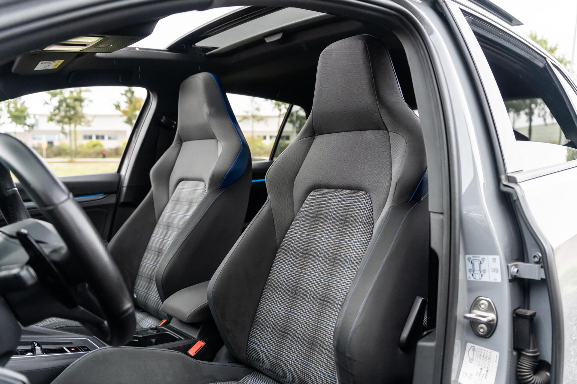 Foto van Volkswagen Golf GTE