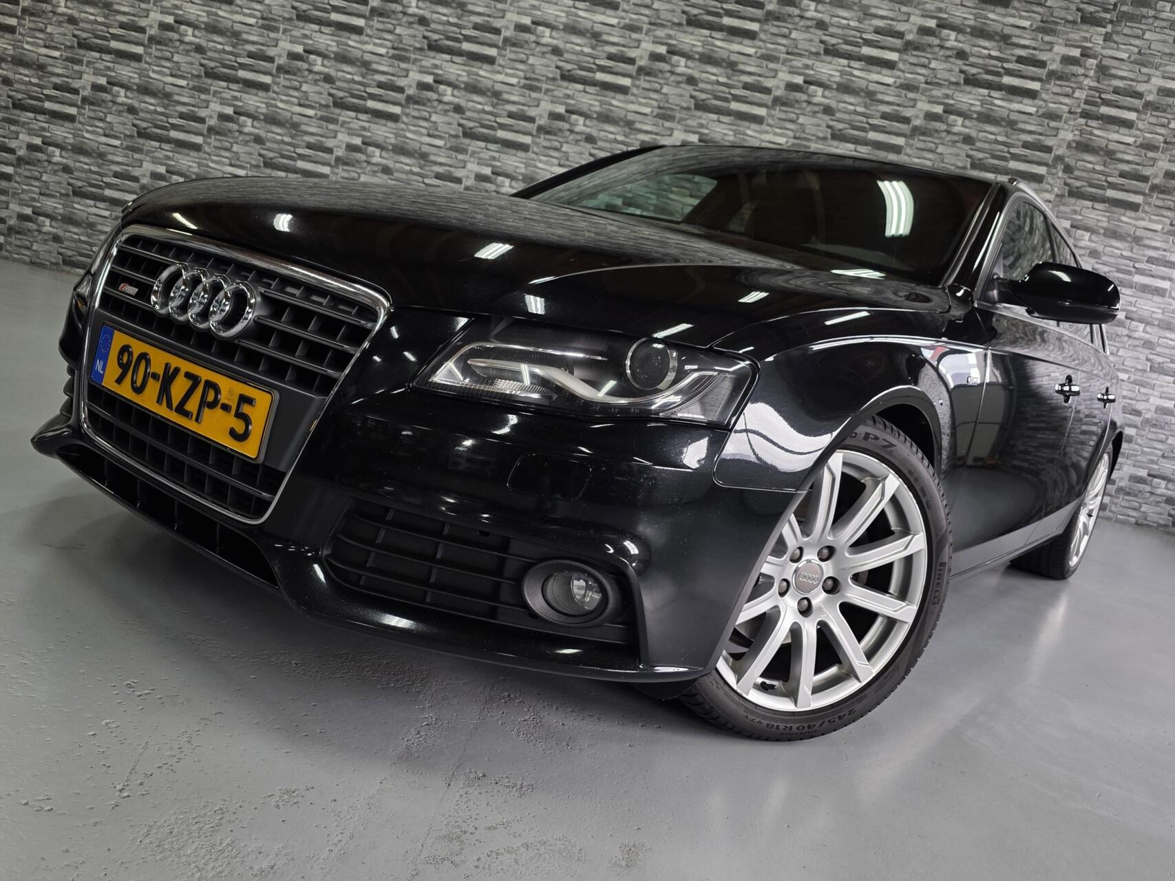 Audi Audi A4 2.0 TFSI S edition *NL auto*Trekhaak*PDC*NAP! 2010 - voorkant