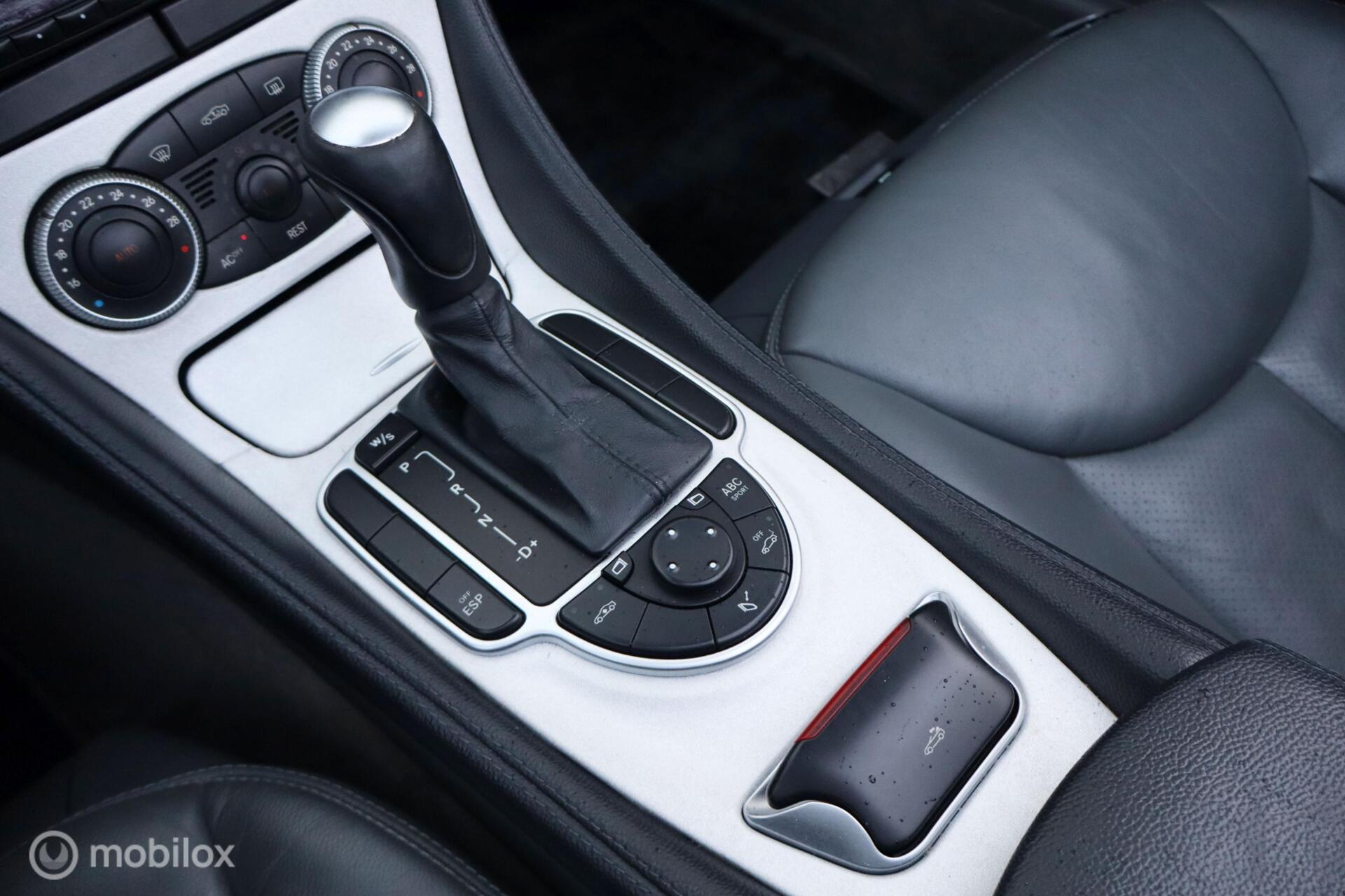 Foto van Mercedes-Benz SL