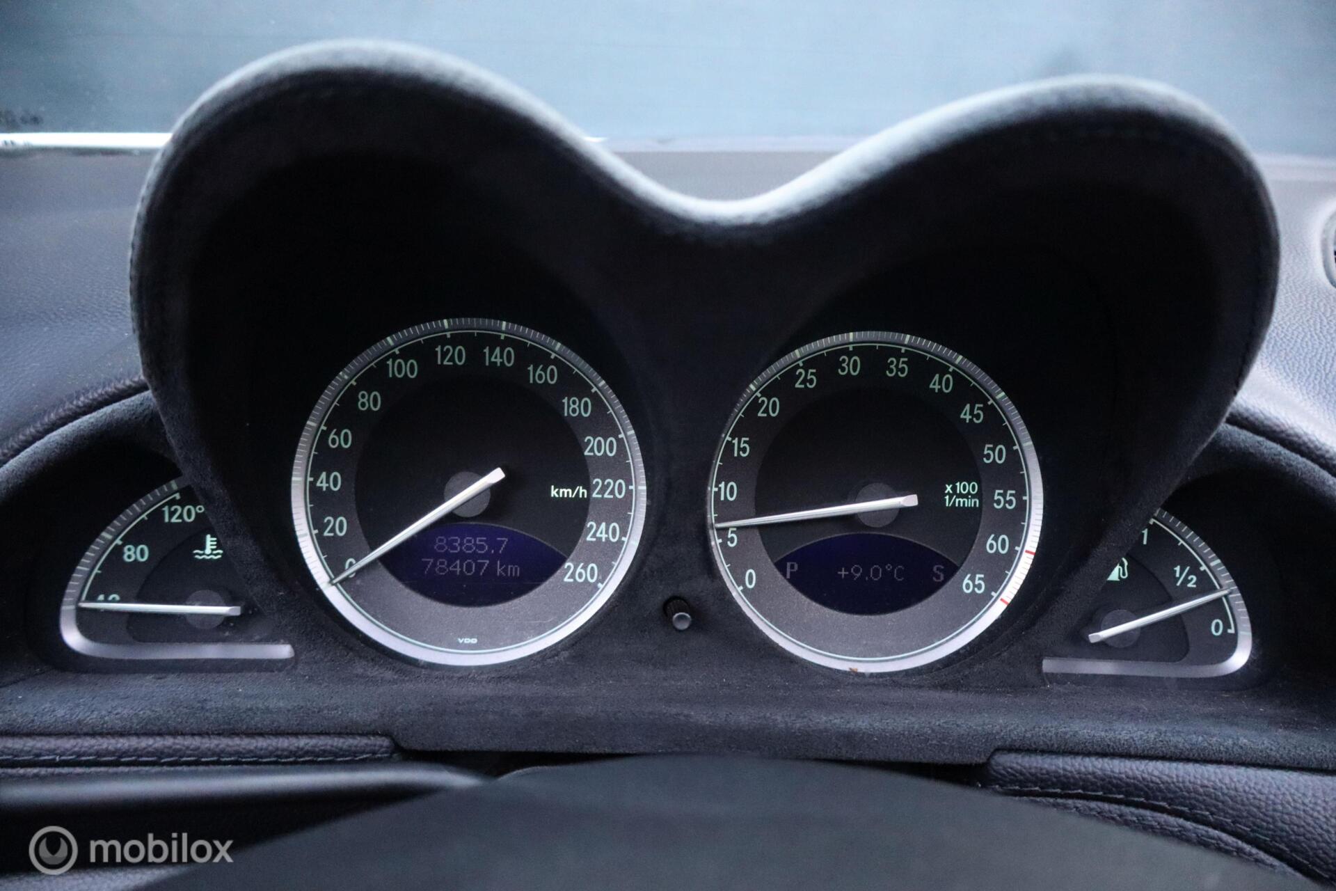 Foto van Mercedes-Benz SL
