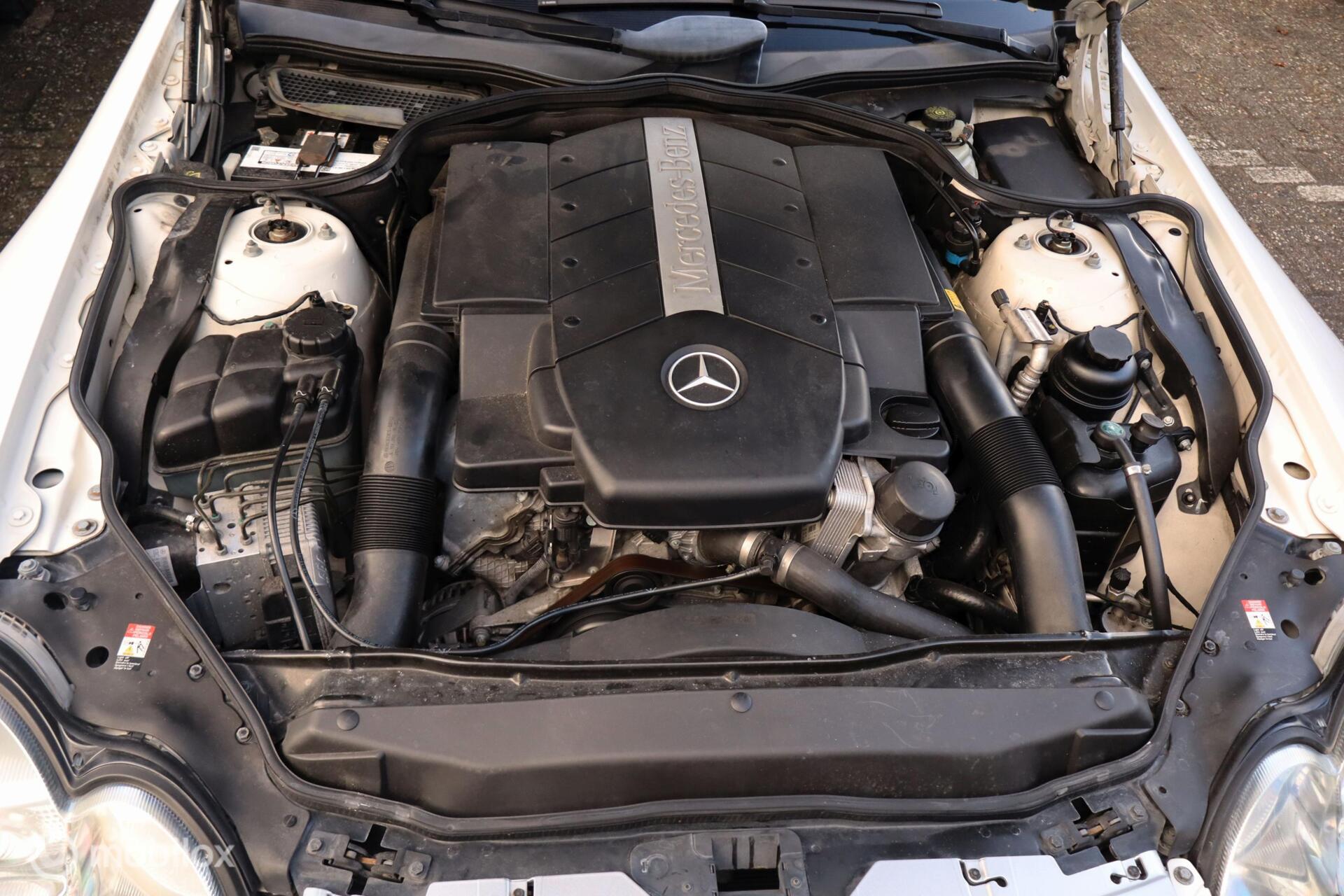 Foto van Mercedes-Benz SL