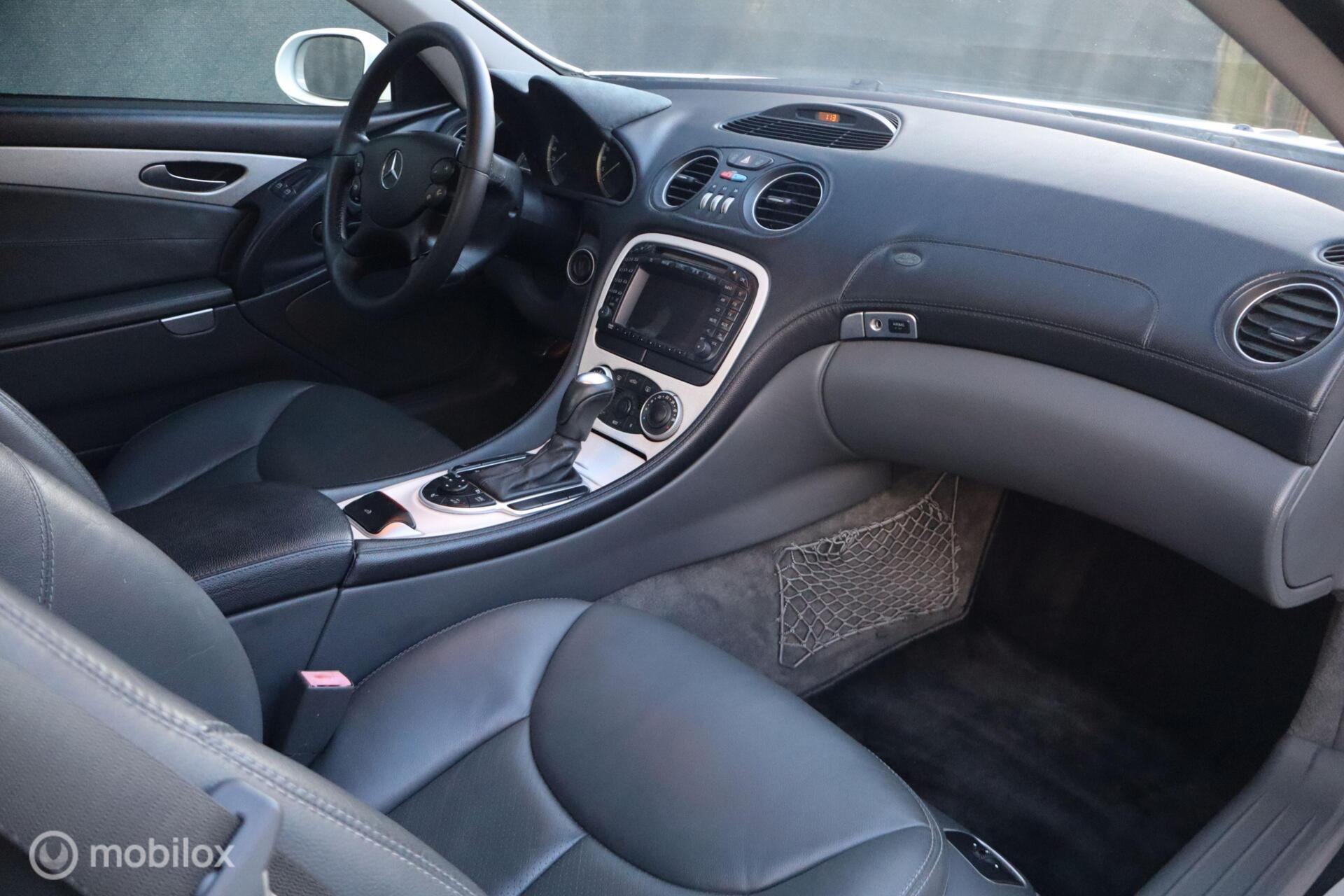 Foto van Mercedes-Benz SL