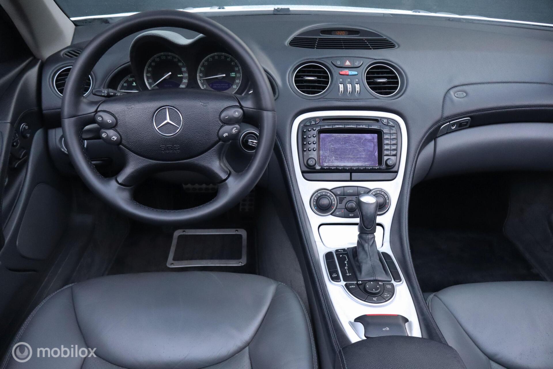 Foto van Mercedes-Benz SL