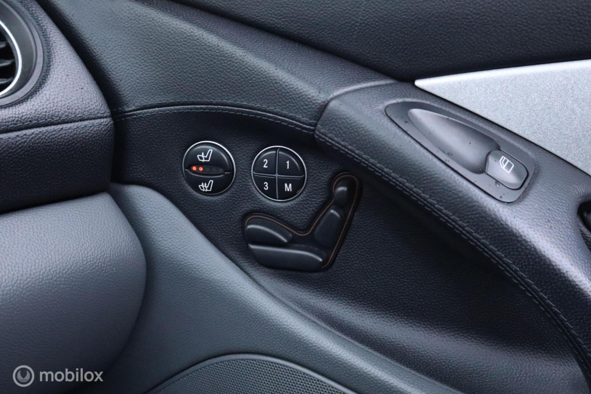 Foto van Mercedes-Benz SL