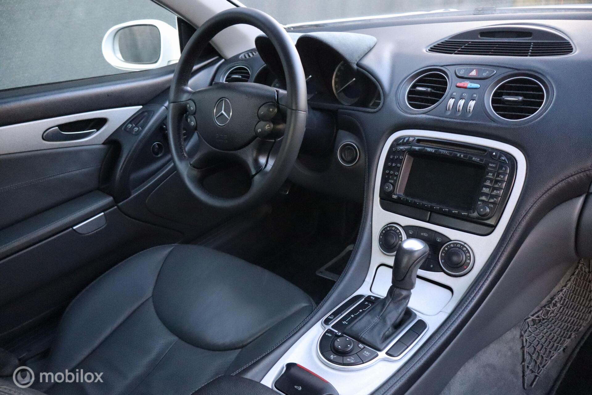 Foto van Mercedes-Benz SL