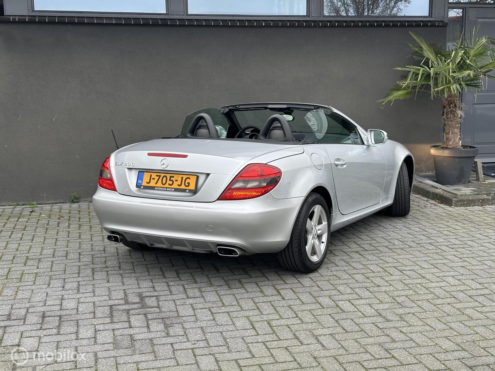 Foto van Mercedes-Benz SLK 200 Kompressor