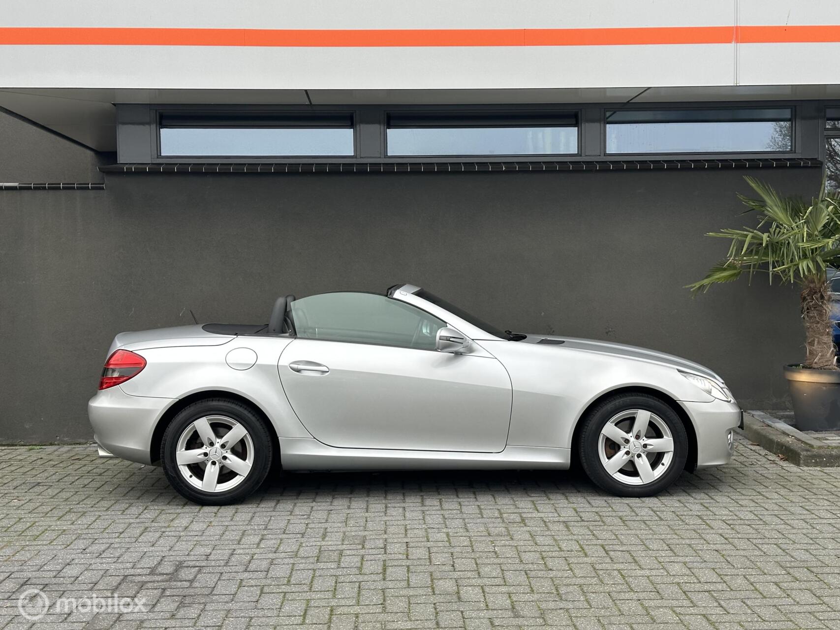 Foto van Mercedes-Benz SLK 200 Kompressor