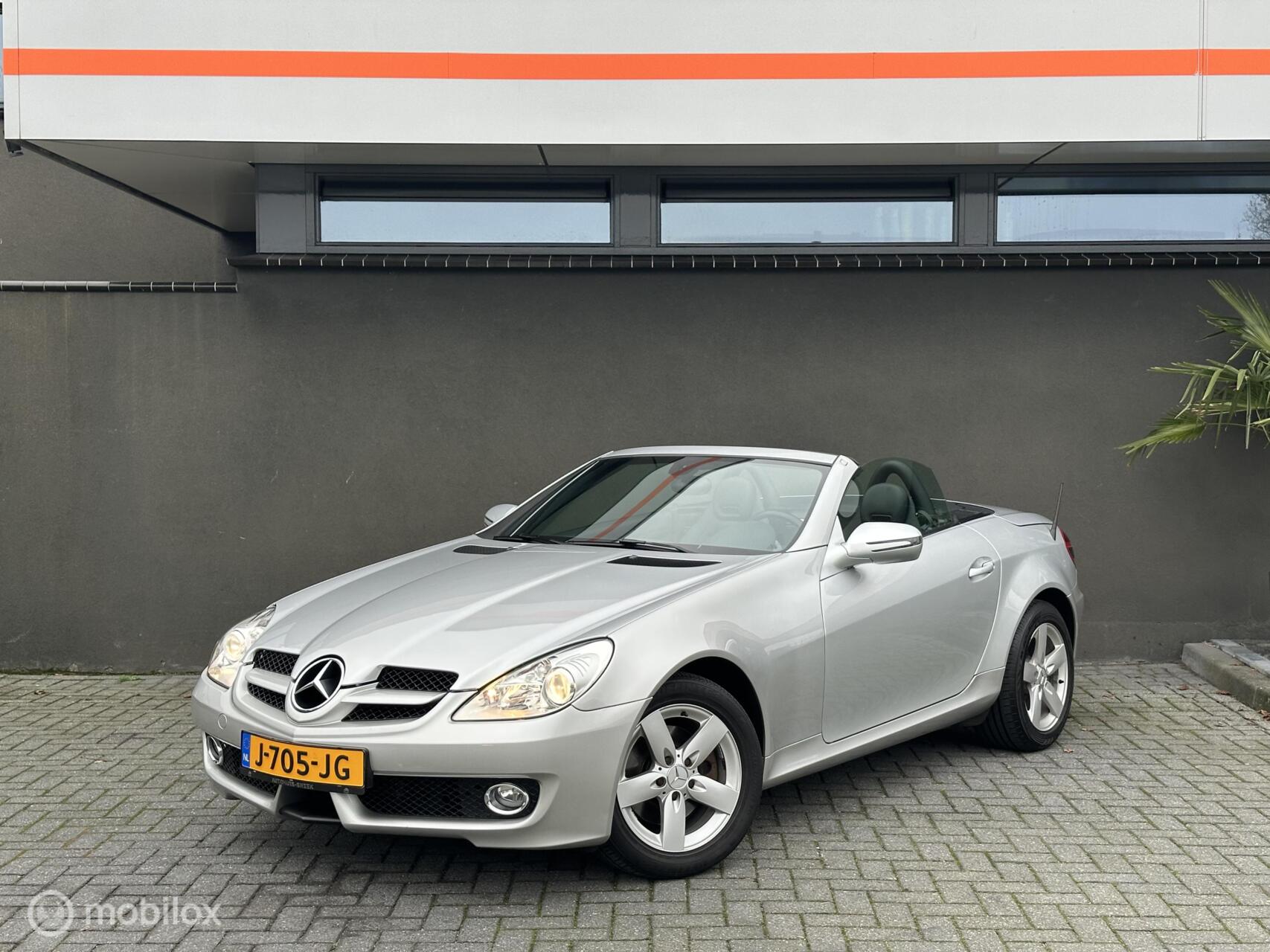 Foto van Mercedes-Benz SLK 200 Kompressor