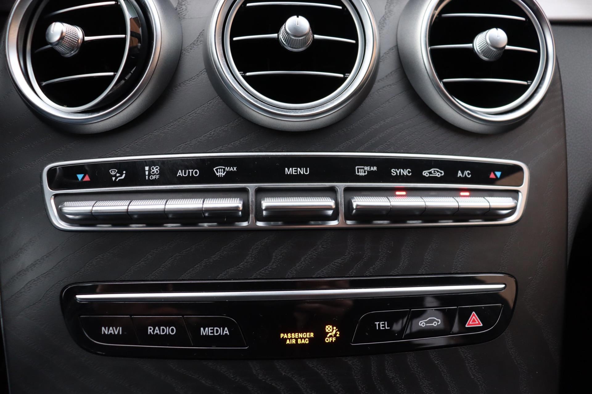 Foto van Mercedes-Benz C 200