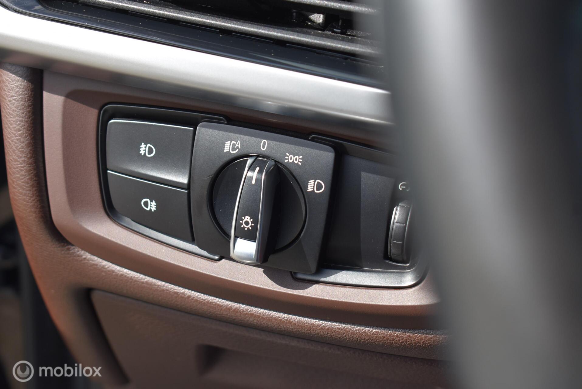Foto van BMW X5 Xdrive40d