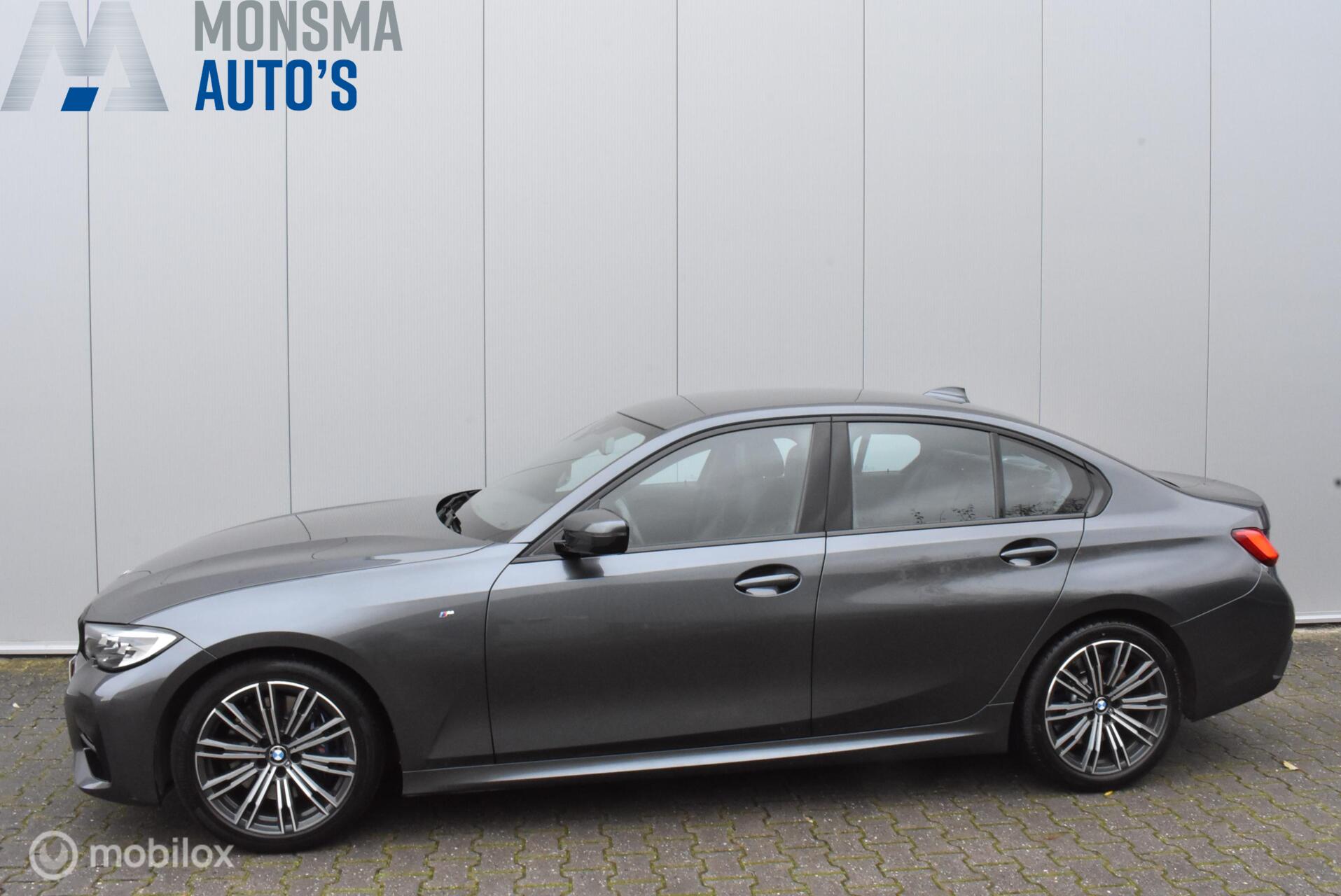 BMW 3-serie 330i Executive Edition 2019 - voorkant