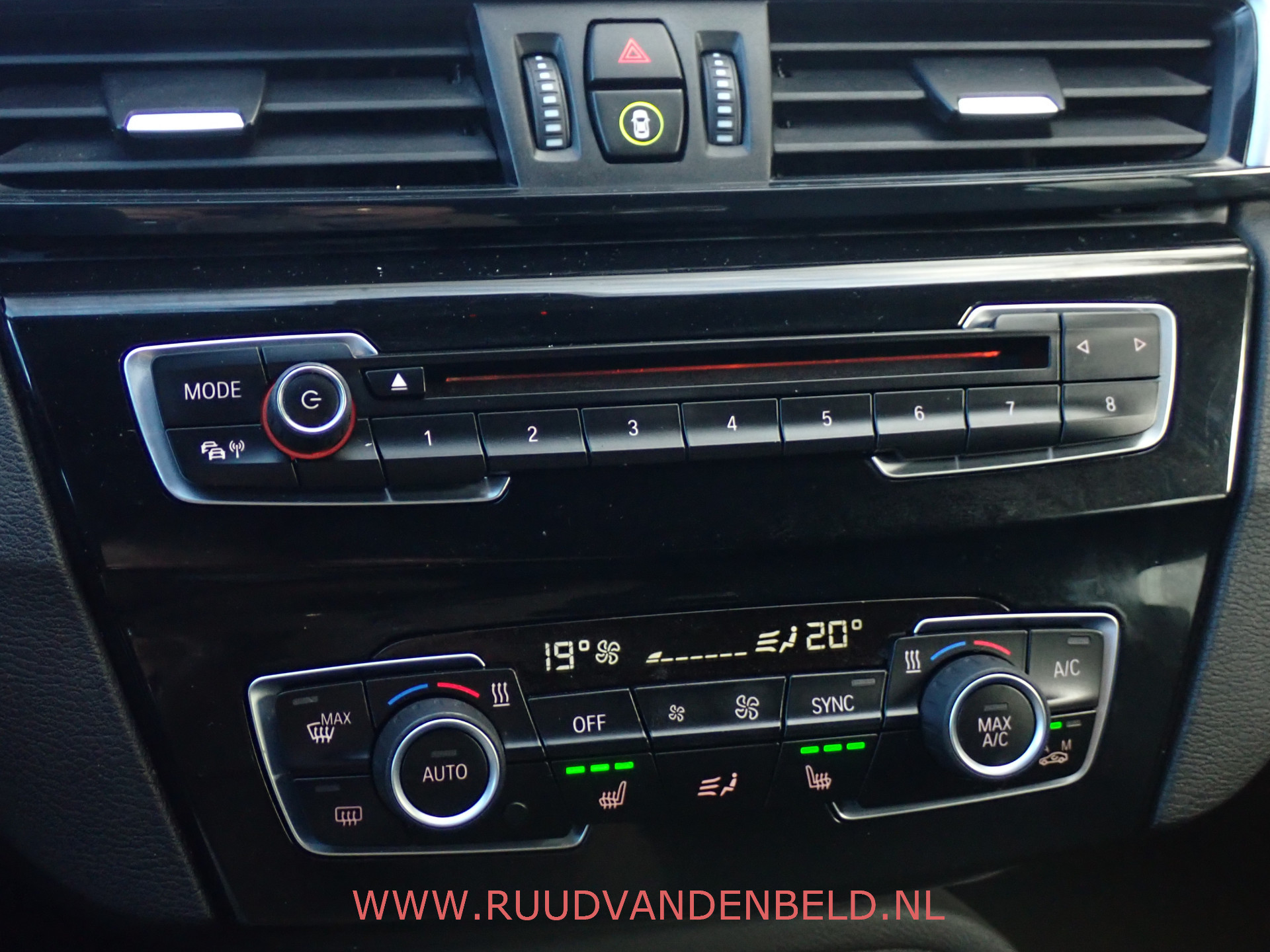 Foto van BMW X1 sDrive 18i