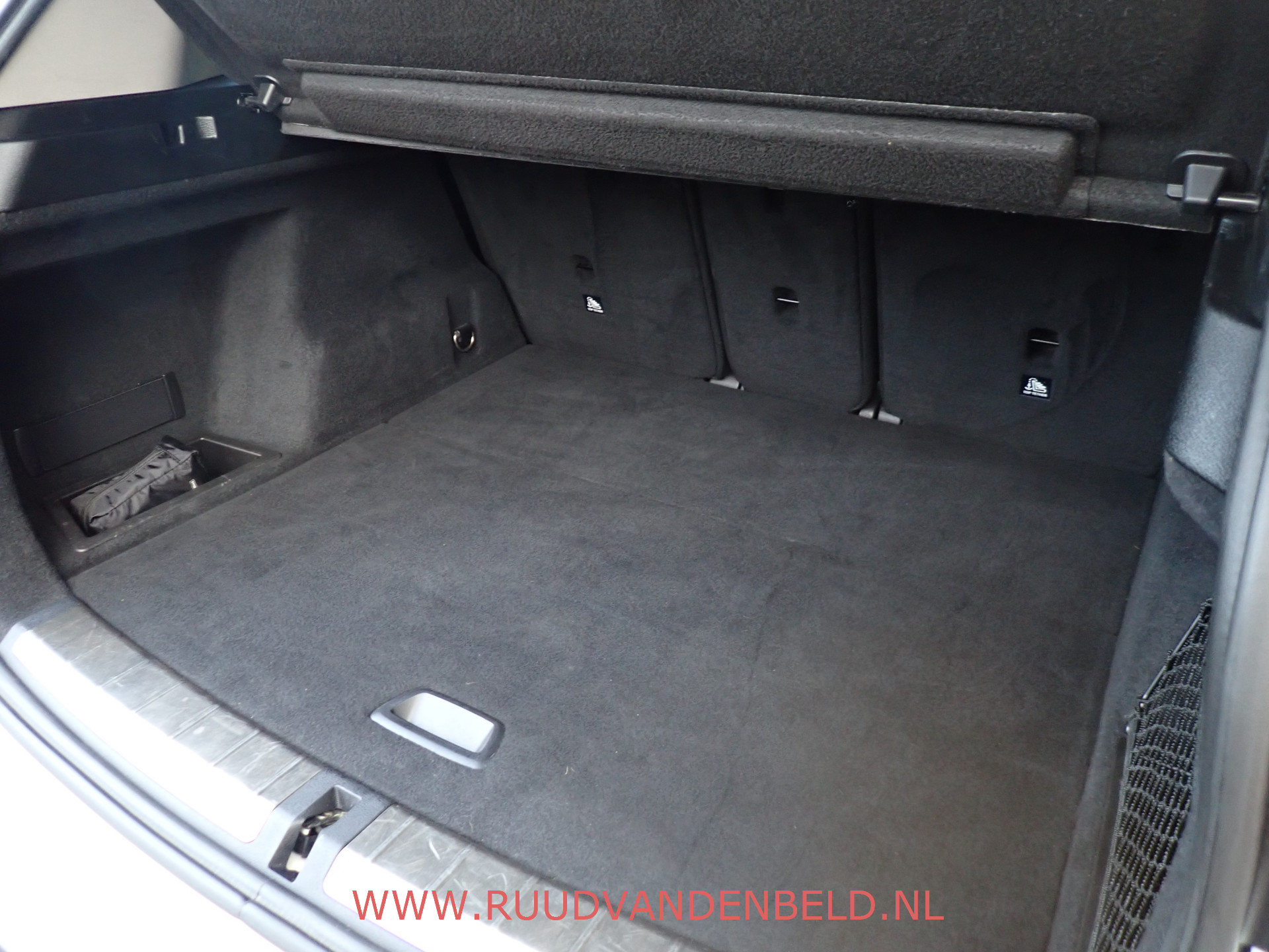 Foto van BMW X1 sDrive 18i