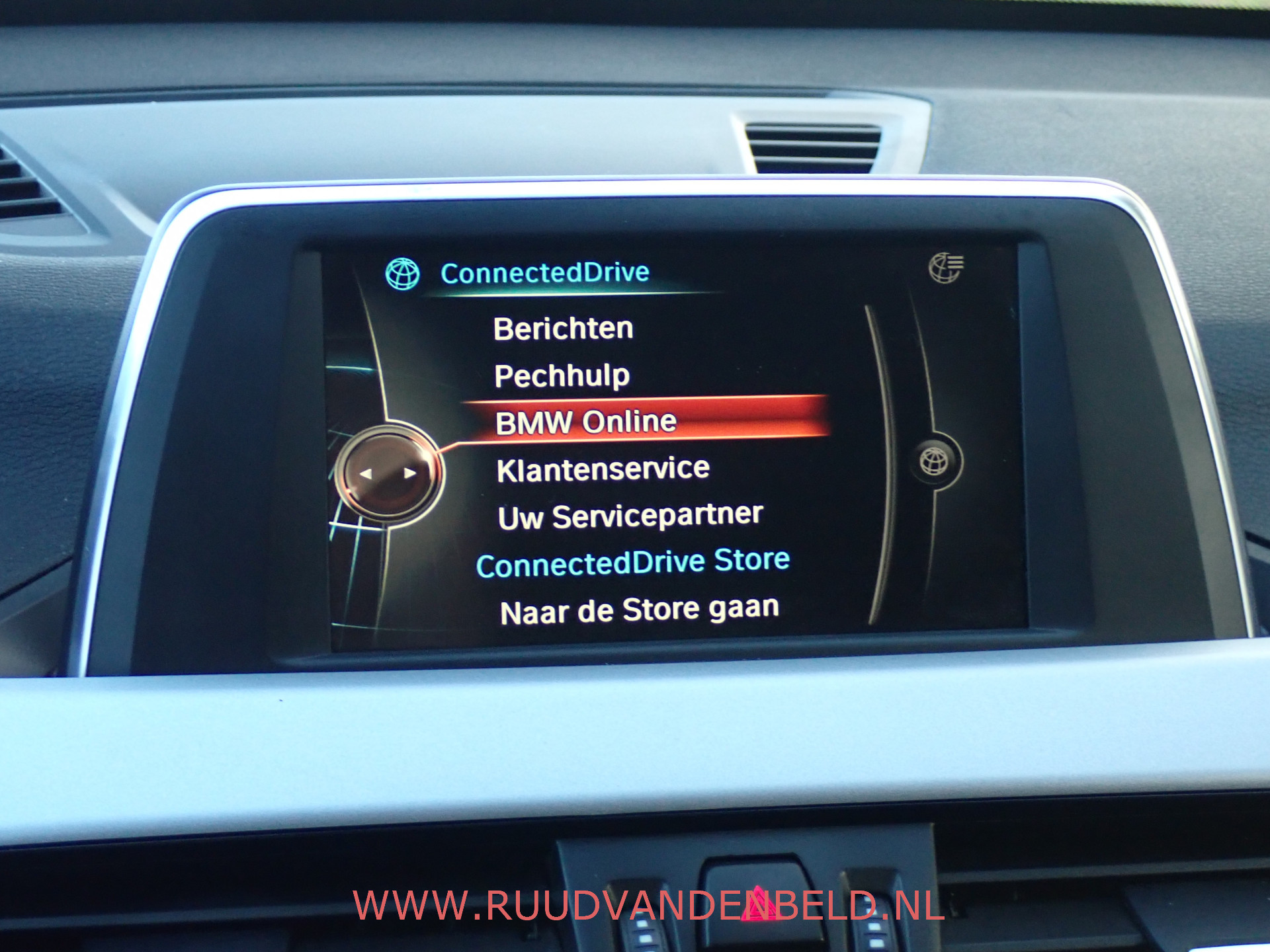 Foto van BMW X1 sDrive 18i