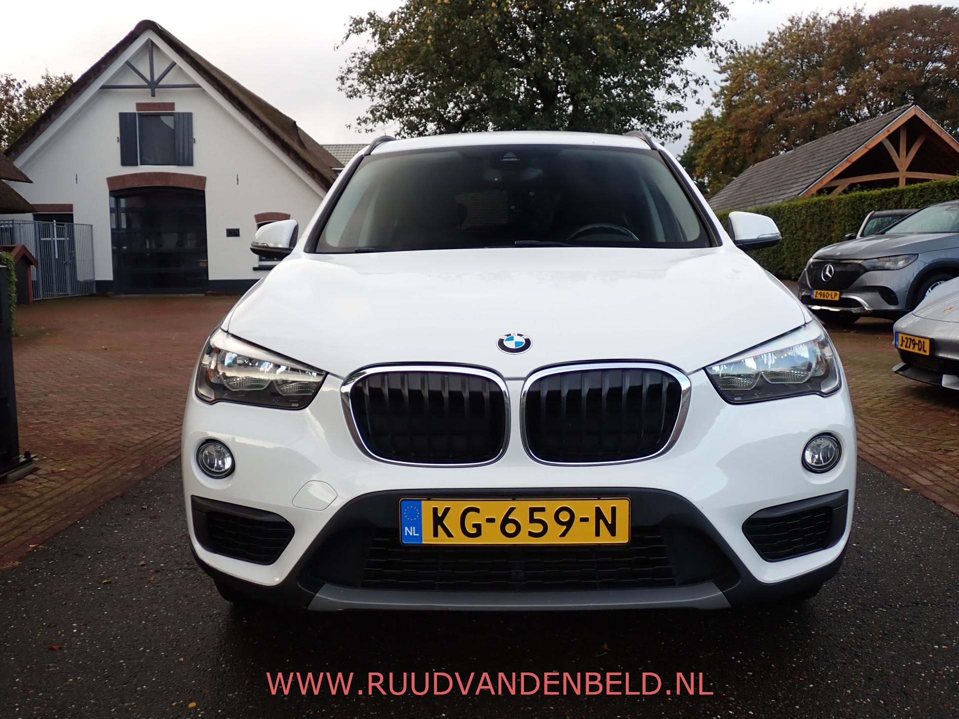 Foto van BMW X1 sDrive 18i