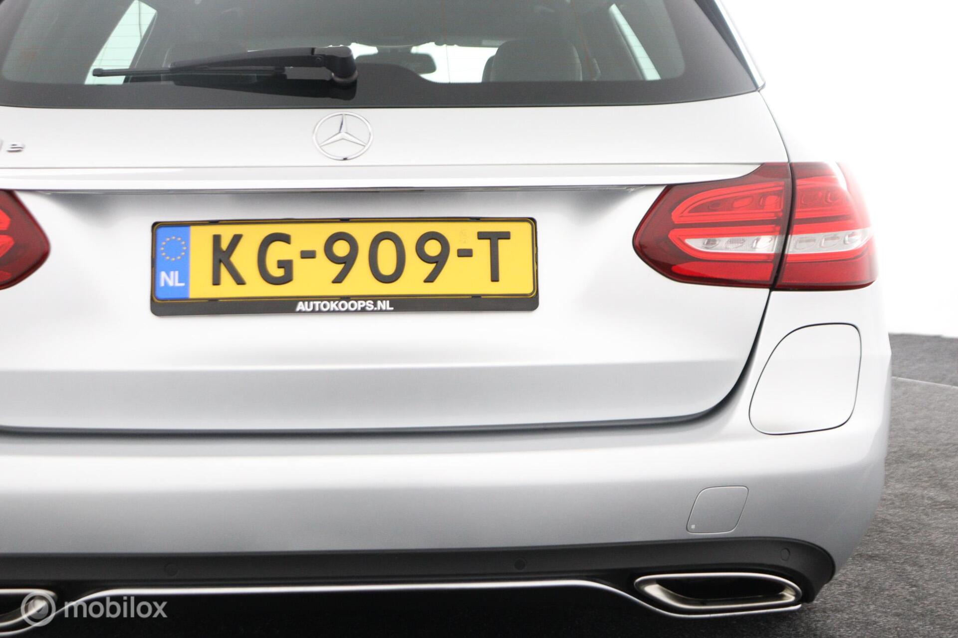Foto van Mercedes-Benz C 350 E
