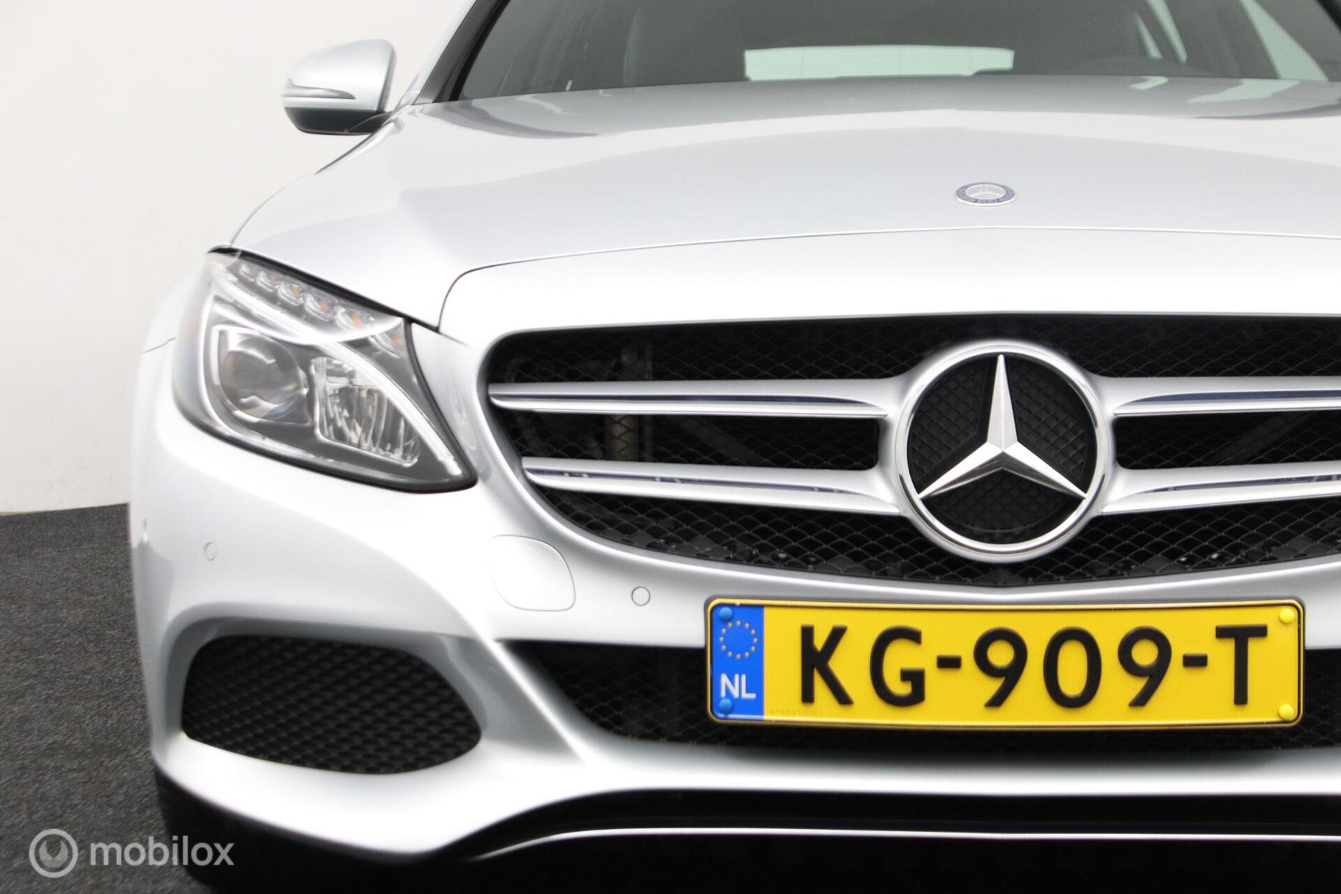 Foto van Mercedes-Benz C 350 E