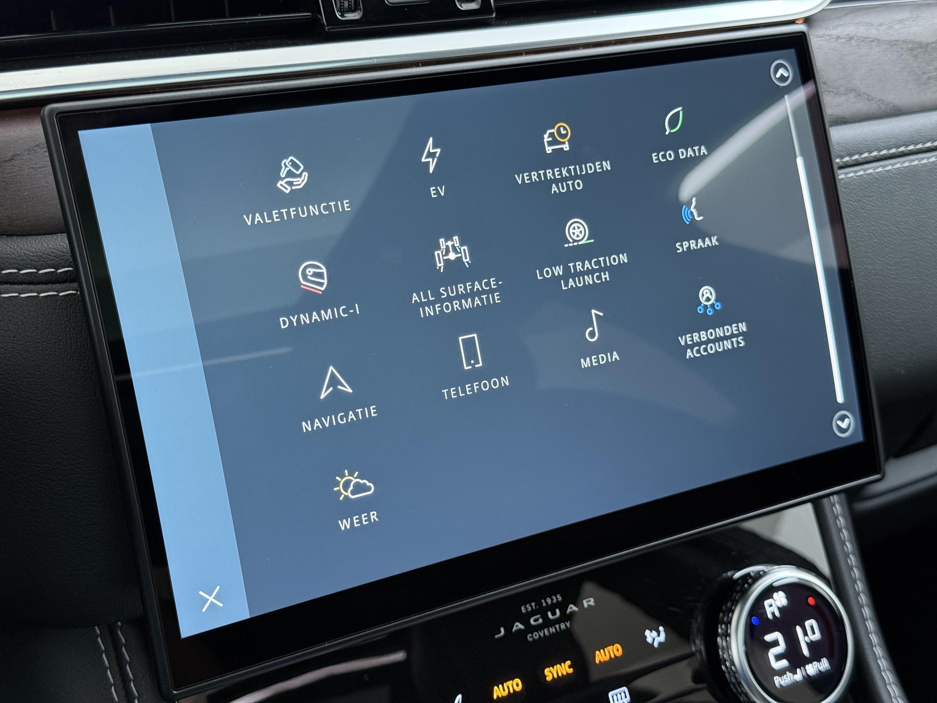 Foto van Jaguar Jaguar F-pace