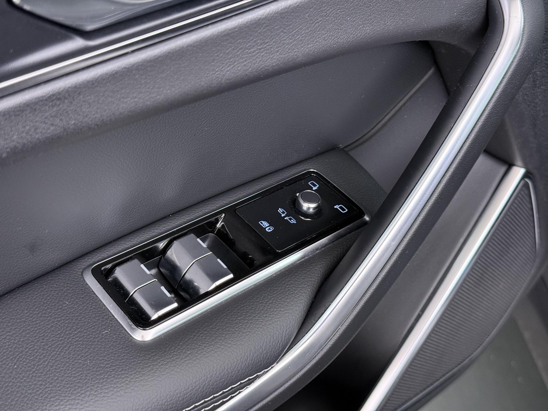 Foto van Jaguar Jaguar F-pace