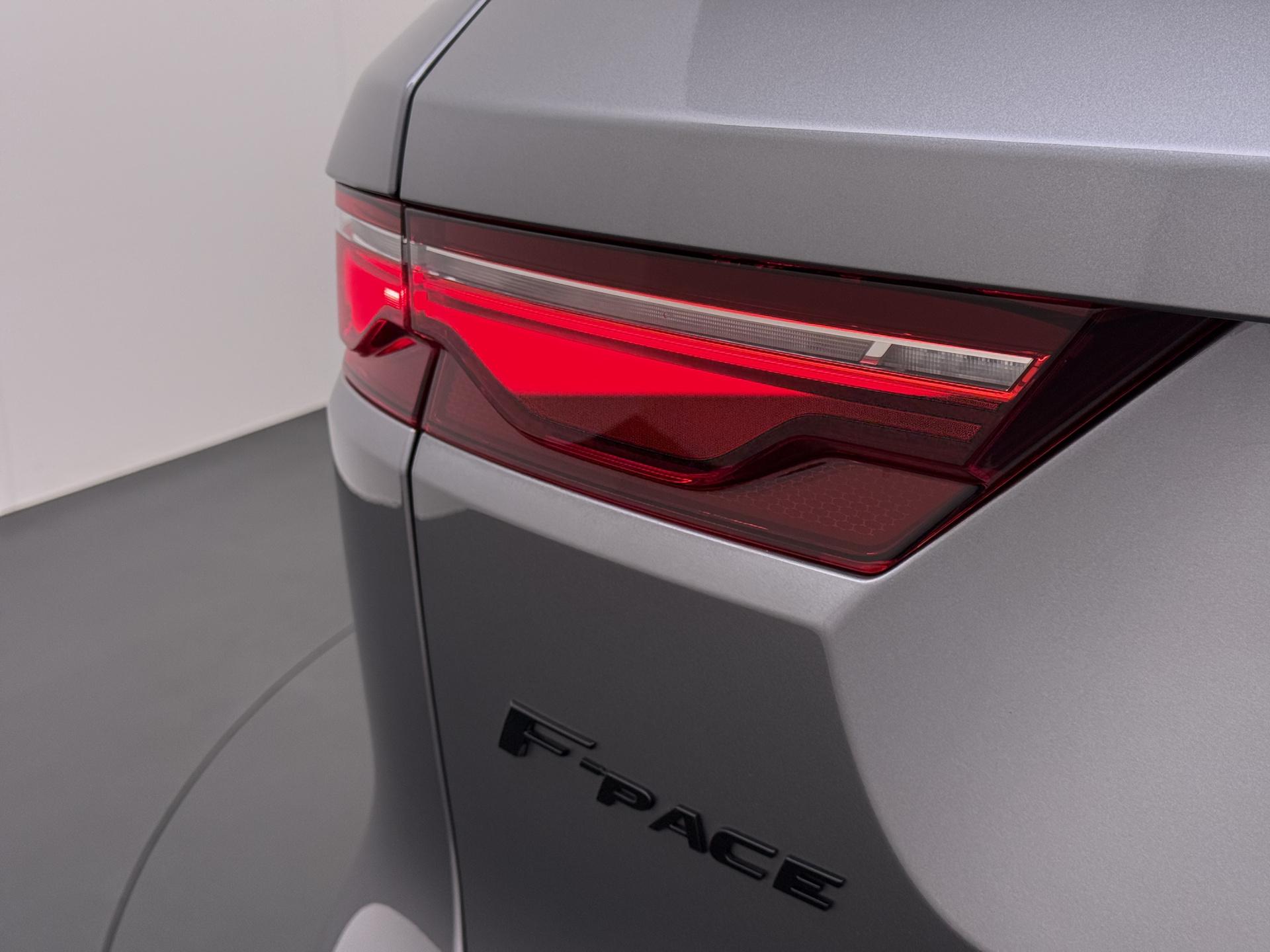 Foto van Jaguar Jaguar F-pace