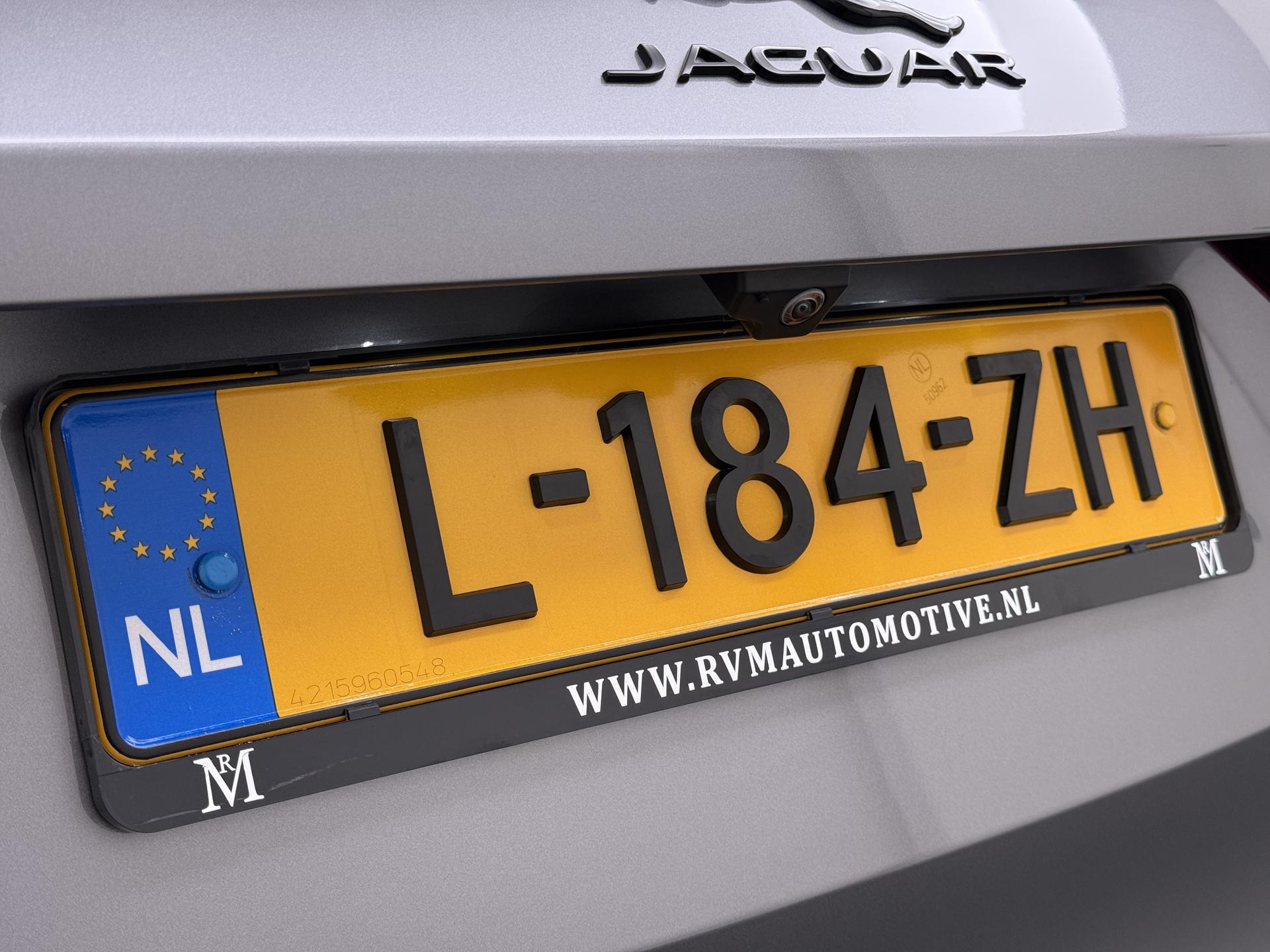 Foto van Jaguar Jaguar F-pace