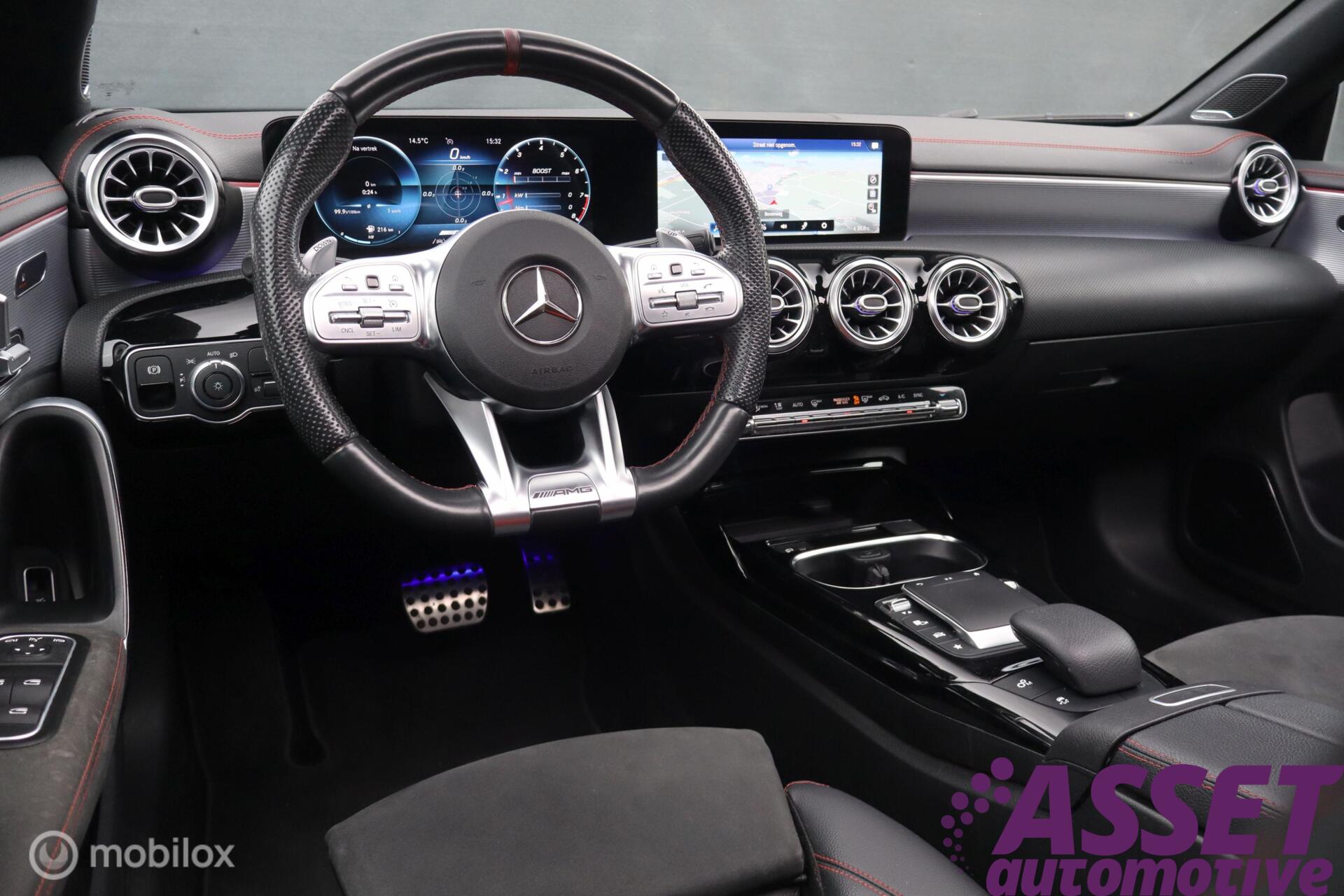 Foto van Mercedes-Benz AMG Cla 45
