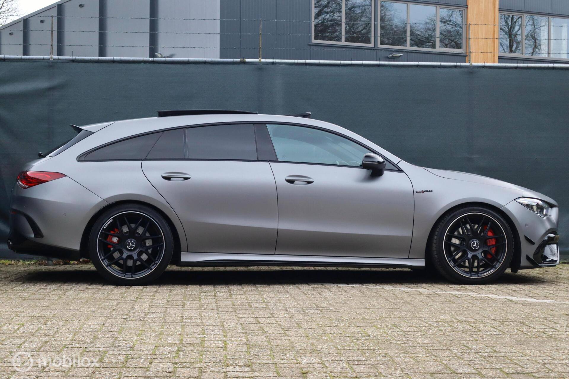 Foto van Mercedes-Benz AMG Cla 45