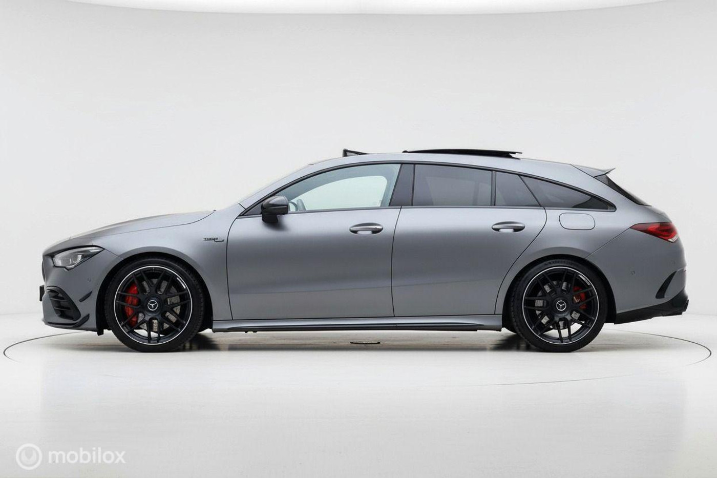 Foto van Mercedes-Benz AMG Cla 45