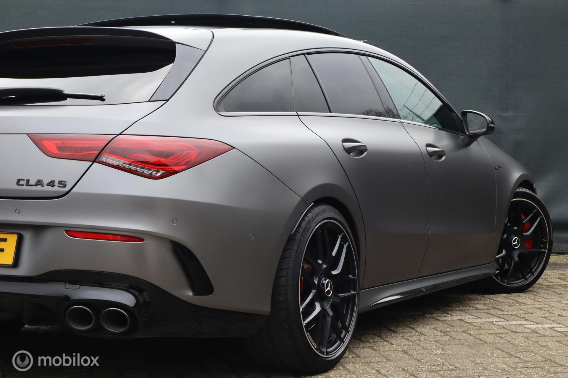Foto van Mercedes-Benz AMG Cla 45