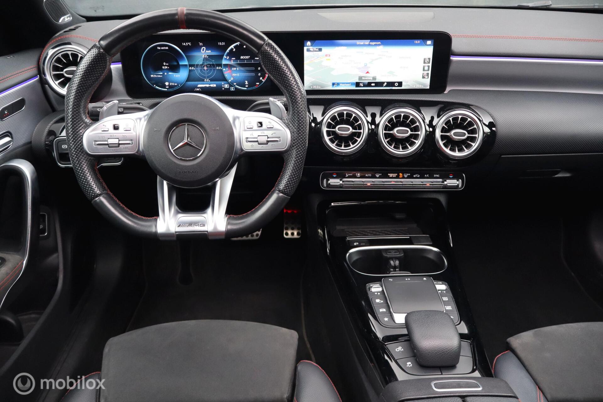 Foto van Mercedes-Benz AMG Cla 45