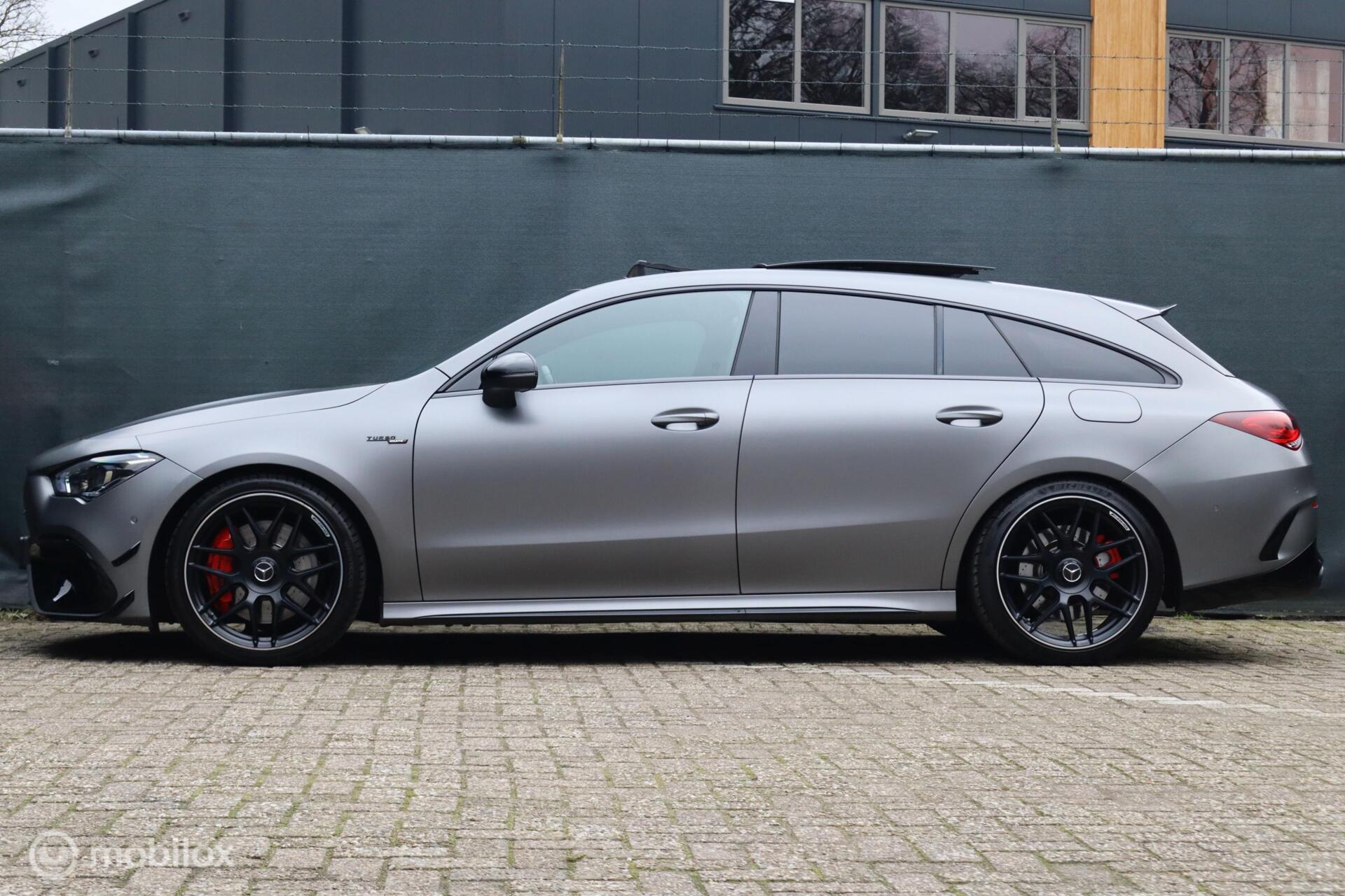 Foto van Mercedes-Benz AMG Cla 45