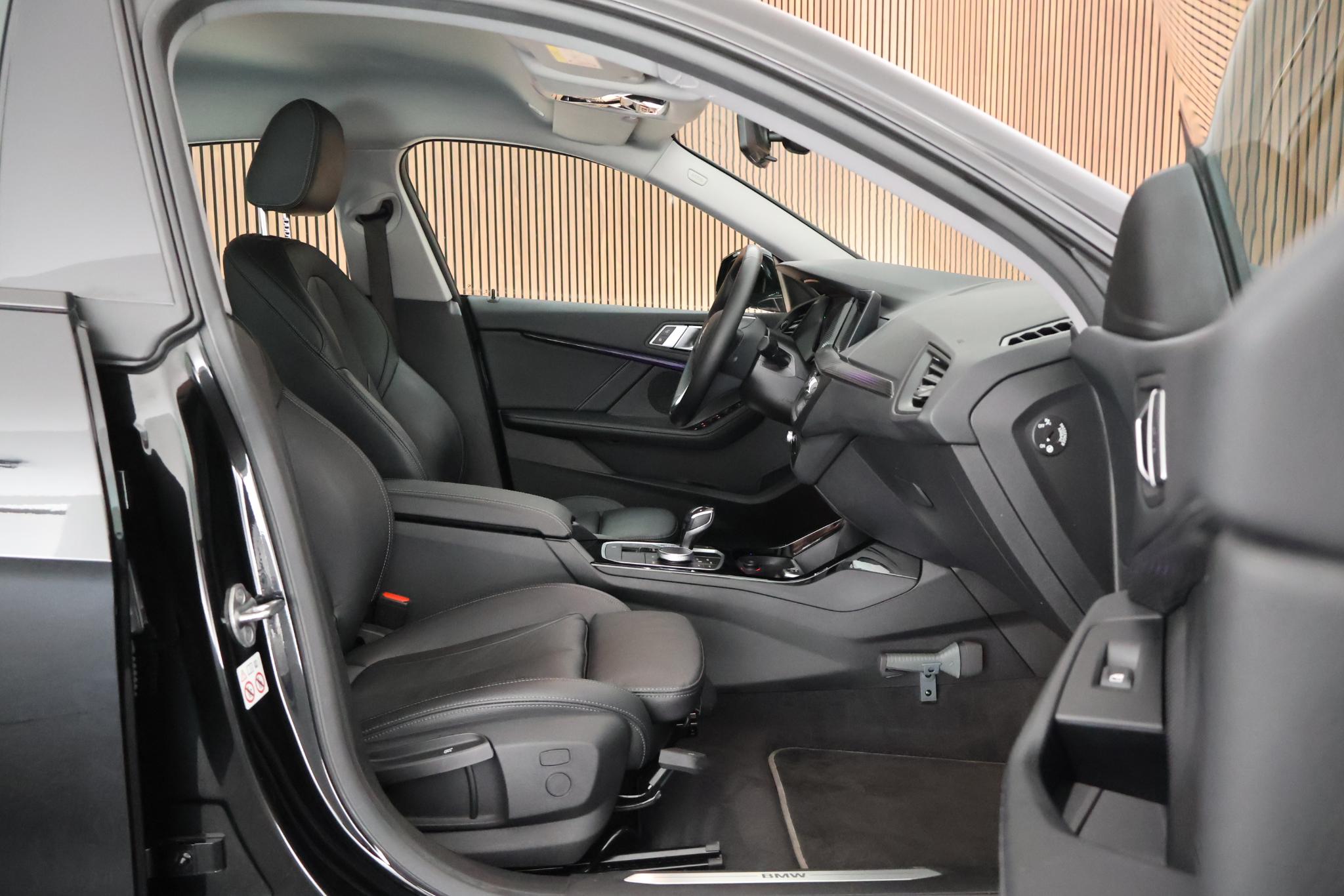 Foto van BMW 218i