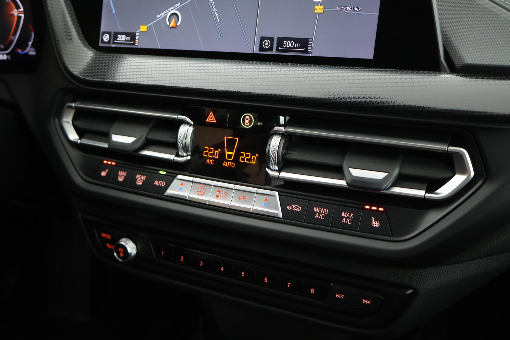 Foto van BMW 218i