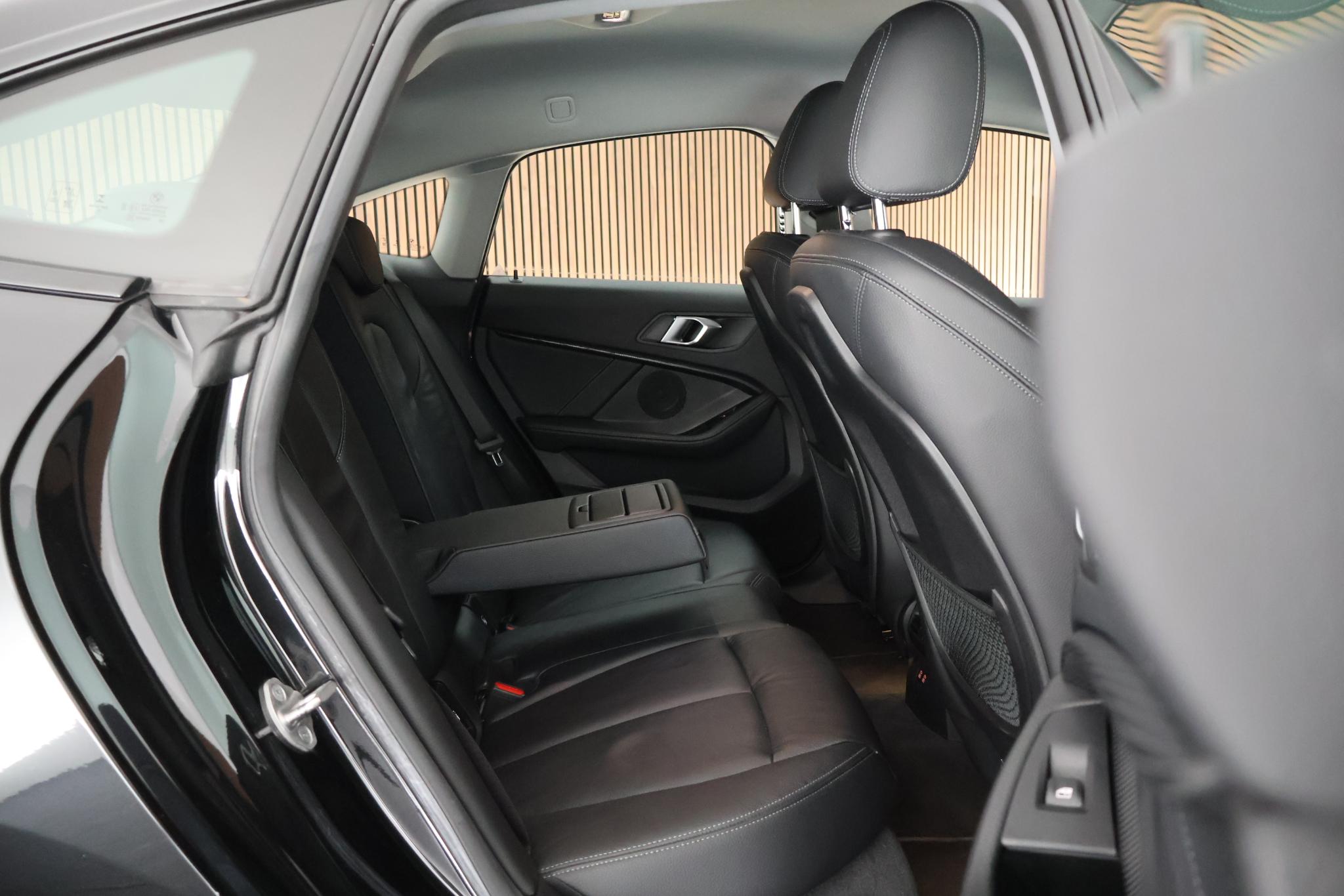 Foto van BMW 218i