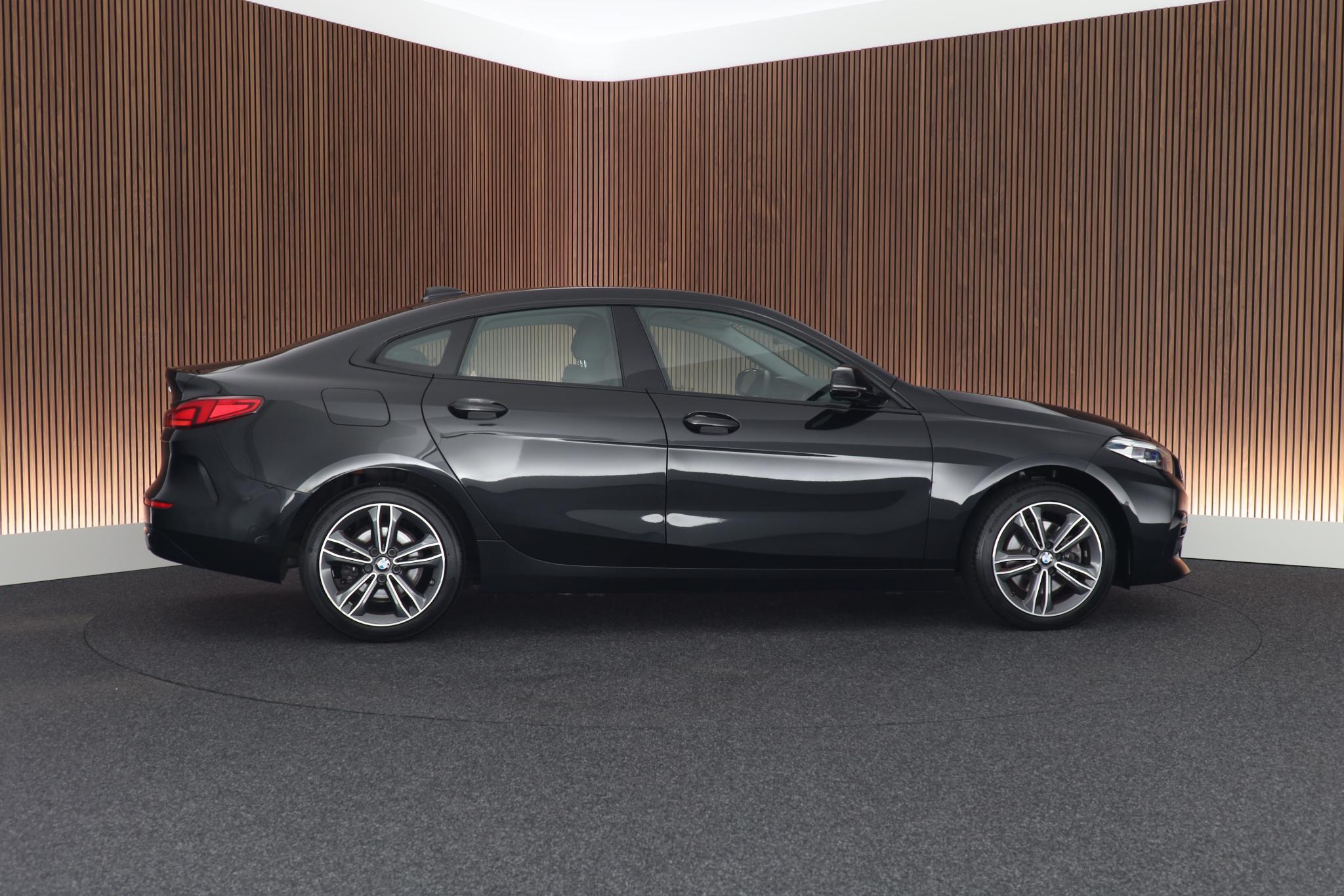 Foto van BMW 218i