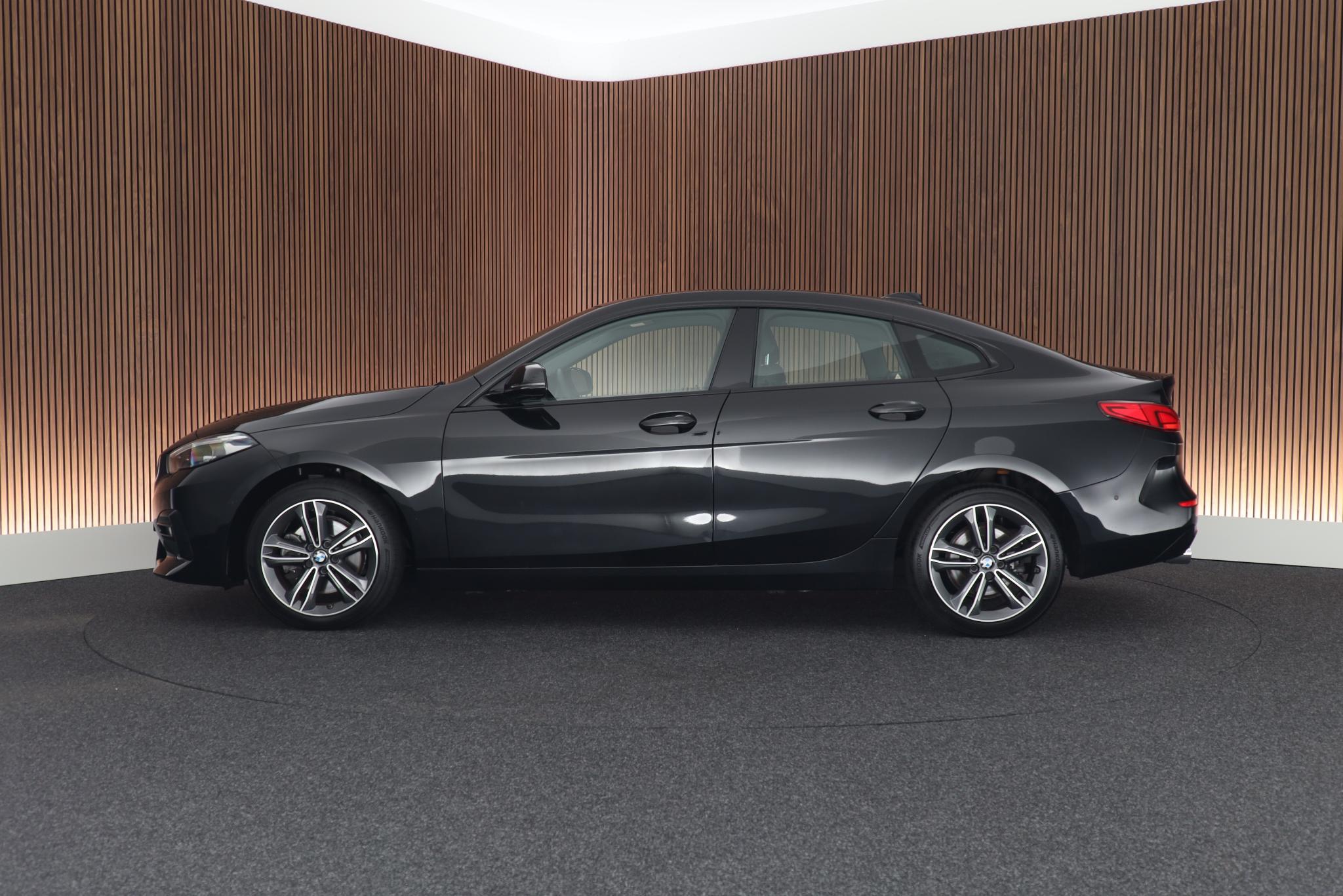 Foto van BMW 218i